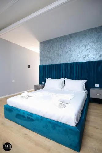 Skyhill Rooms and Suites