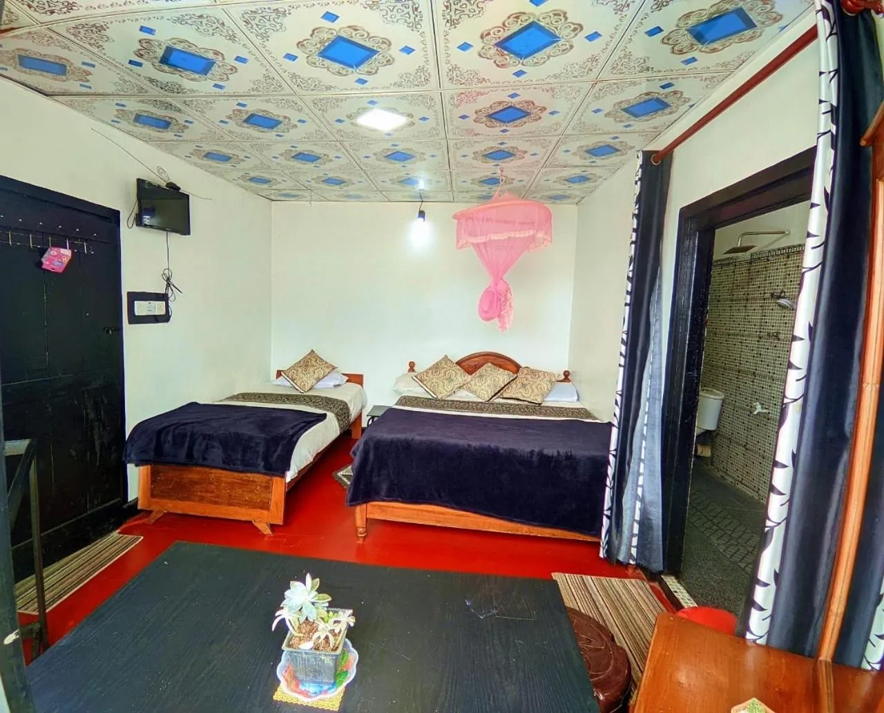 Bedroom, Bed in White Home