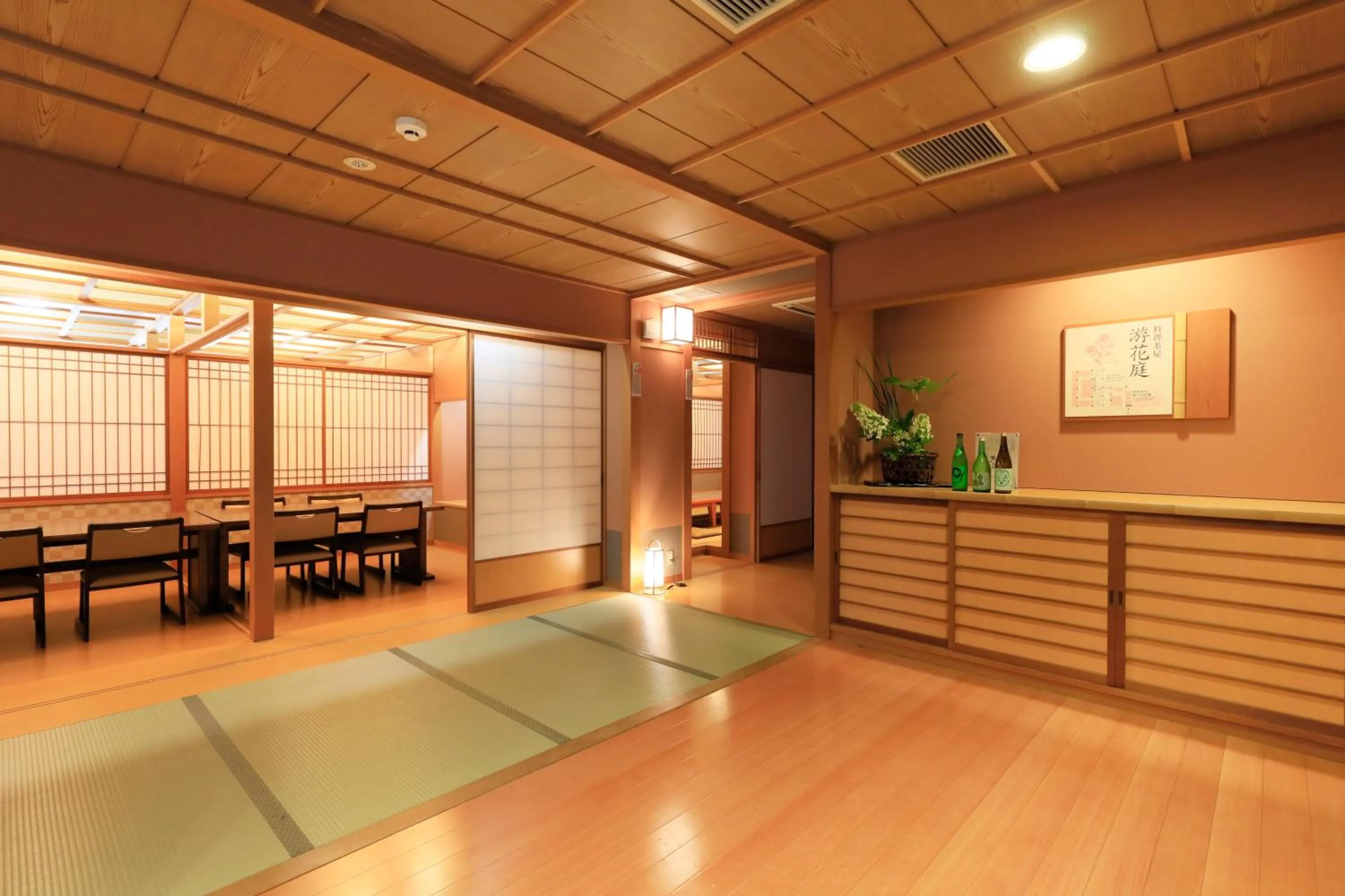 Restaurant/places to eat in Hotel Keisui