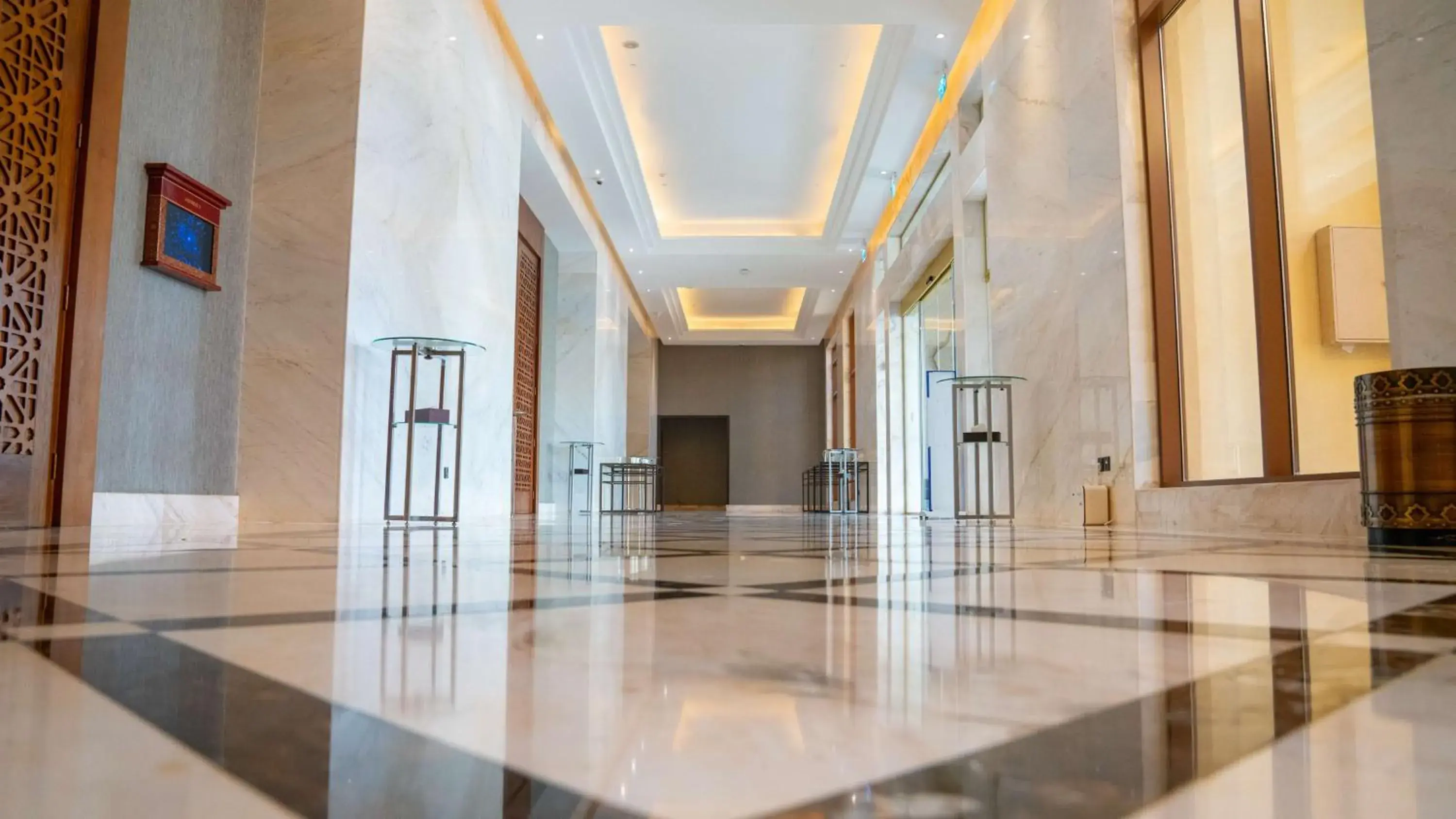 Lobby or reception in DoubleTree by Hilton Resort & Spa Marjan Island Lobby or reception in DoubleTree by Hilton Resort & Spa Marjan Island