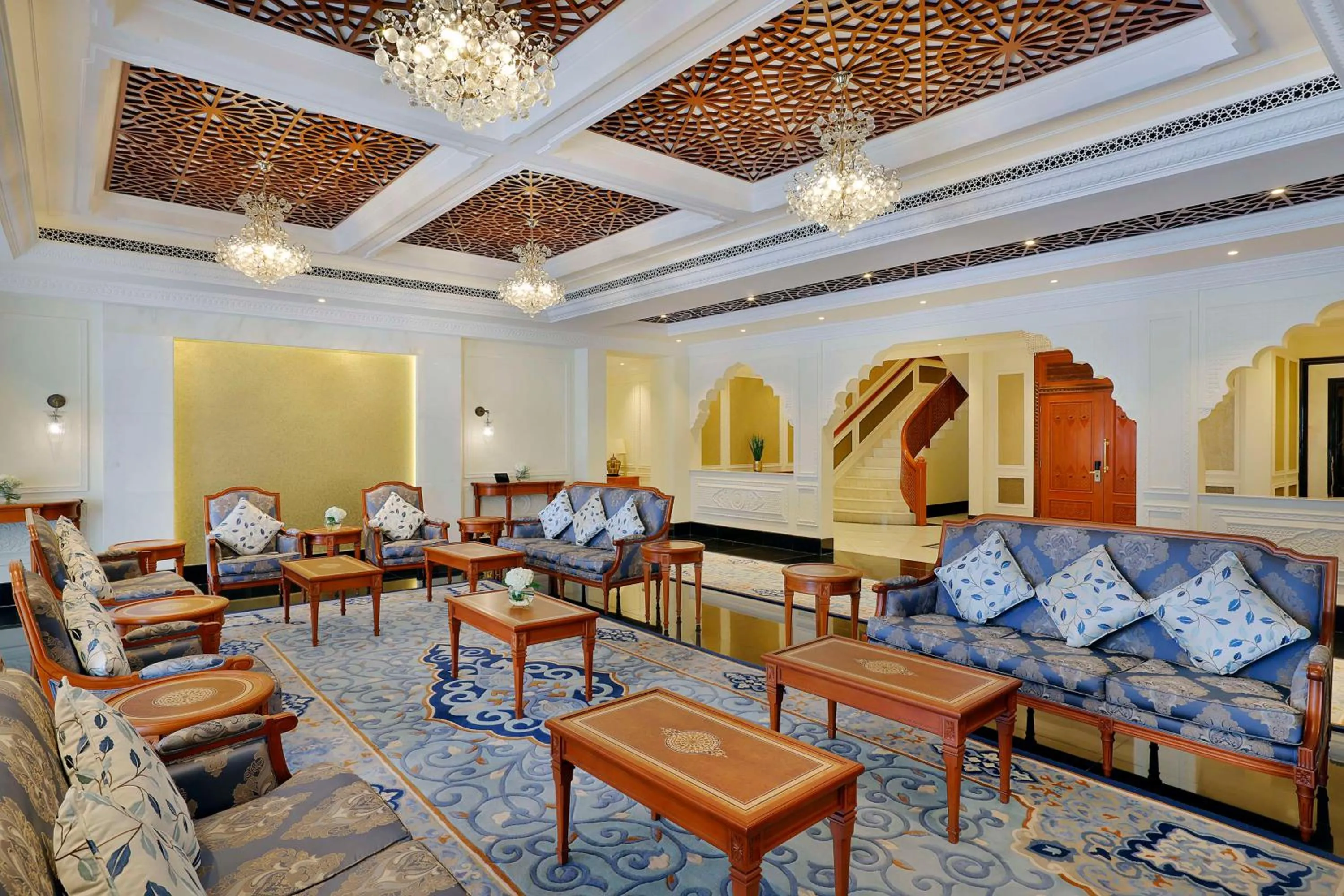 Living room in DoubleTree by Hilton Resort & Spa Marjan Island