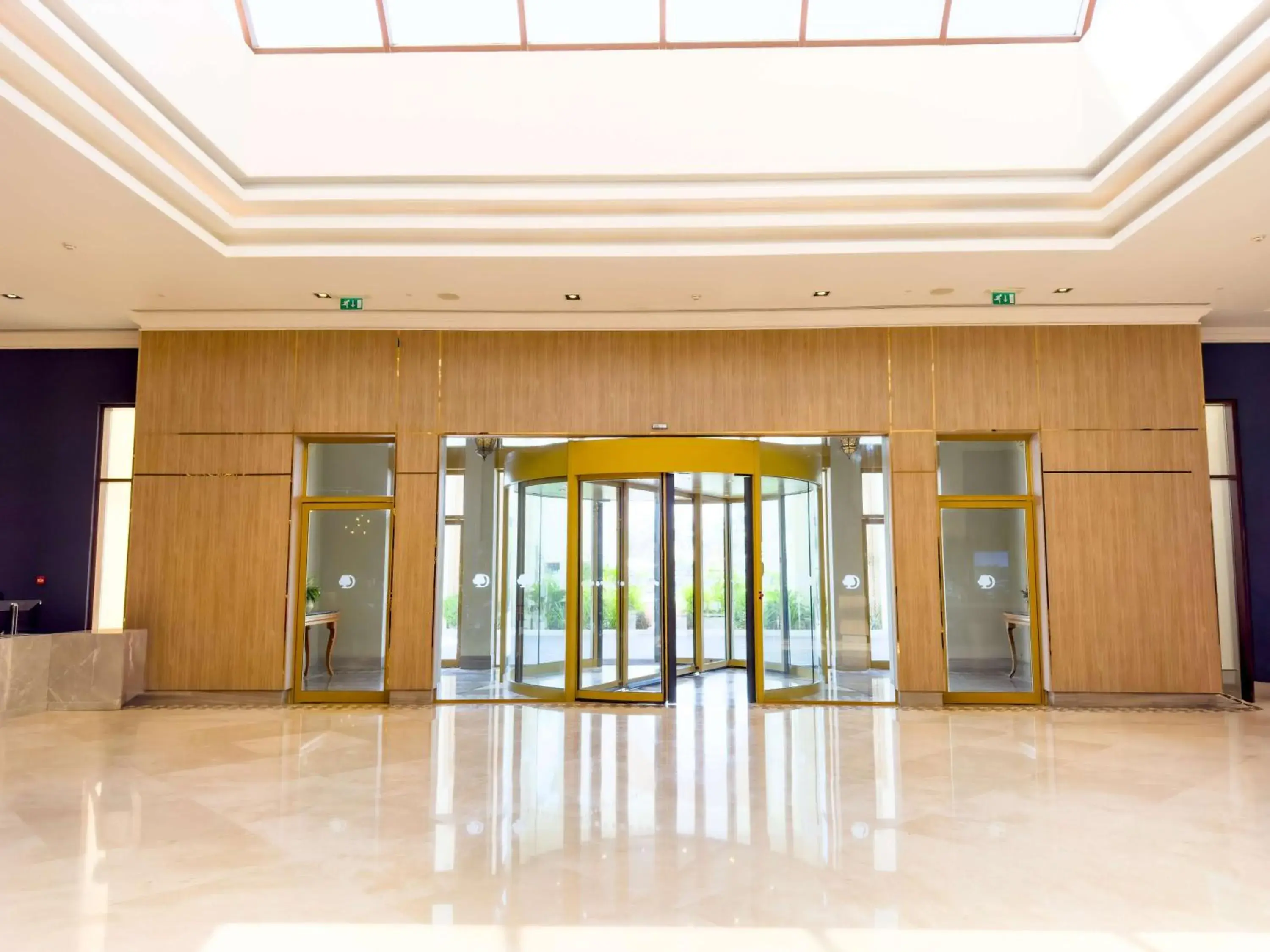 Lobby or reception in DoubleTree by Hilton Resort & Spa Marjan Island Lobby or reception in DoubleTree by Hilton Resort & Spa Marjan Island
