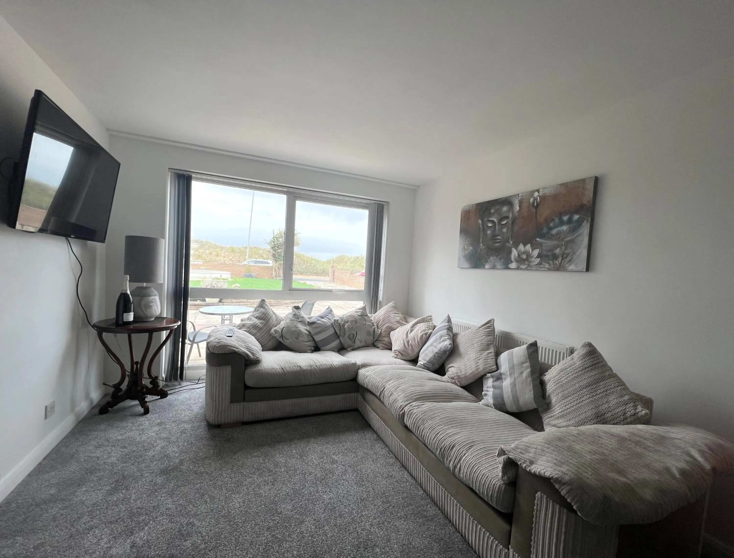 TV and multimedia in Beach Front Apartment with Free Parking, St Annes