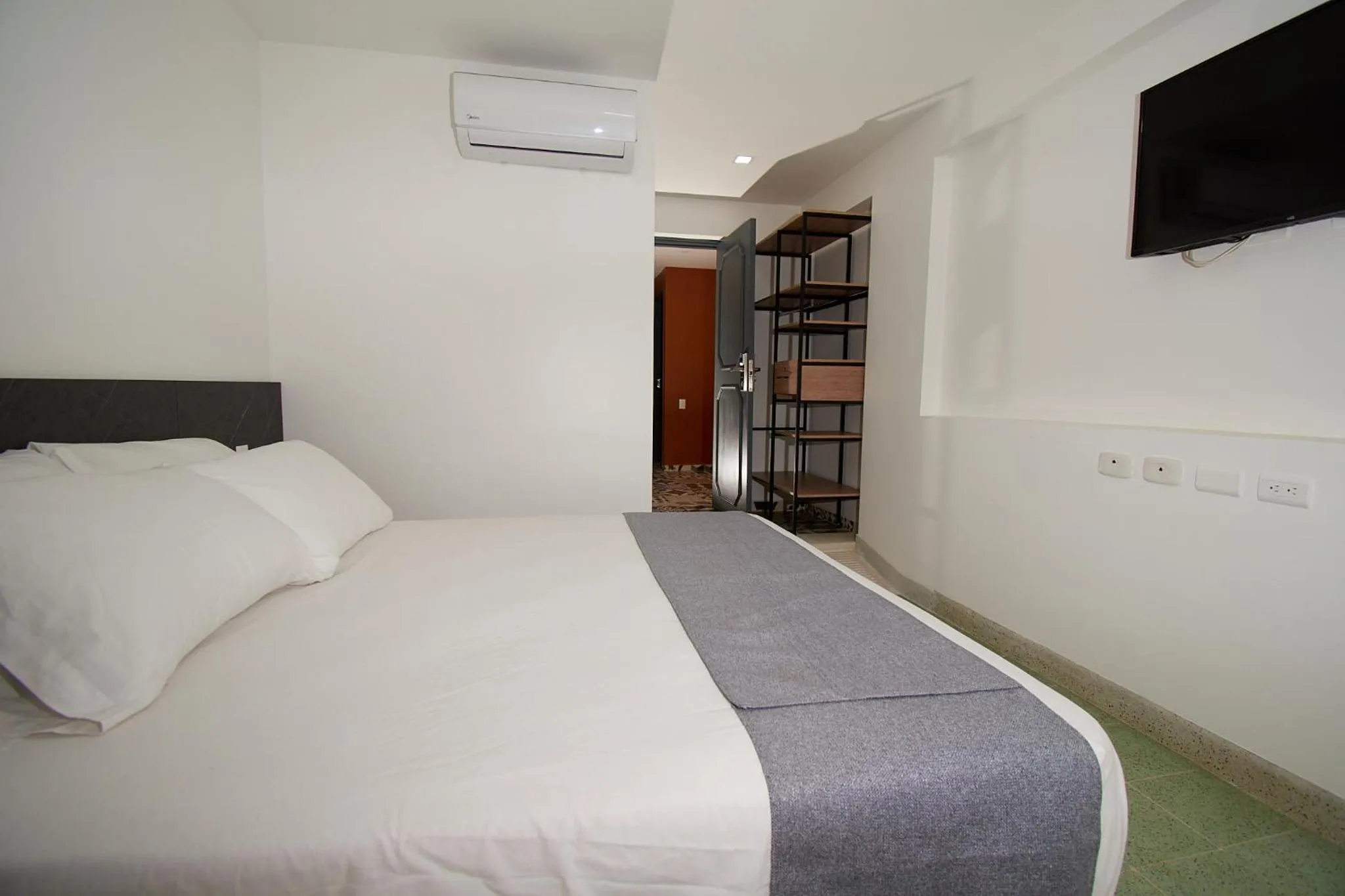 Photo of the whole room, Bed in Brana by Bernalo Hotels