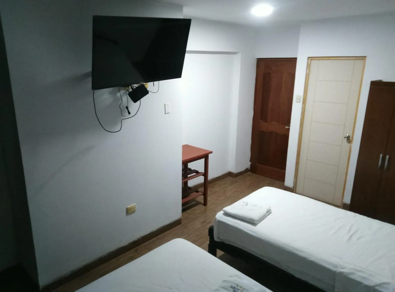 Bed in Hotel Royal Olympic