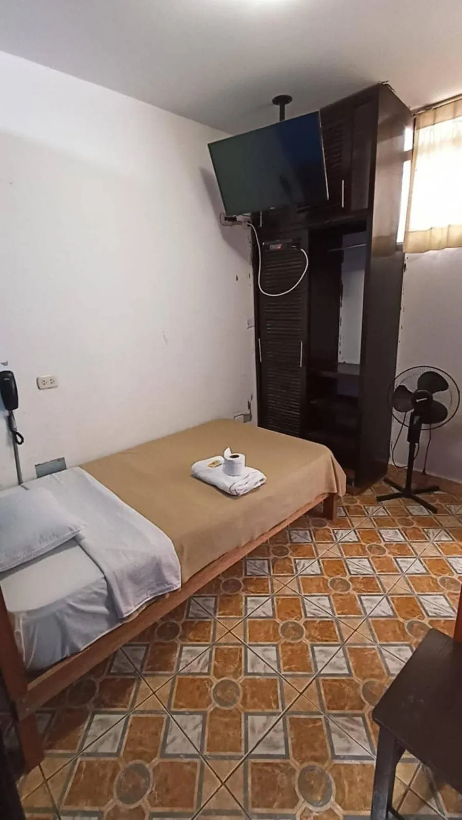 Bed in Hotel Royal Olympic