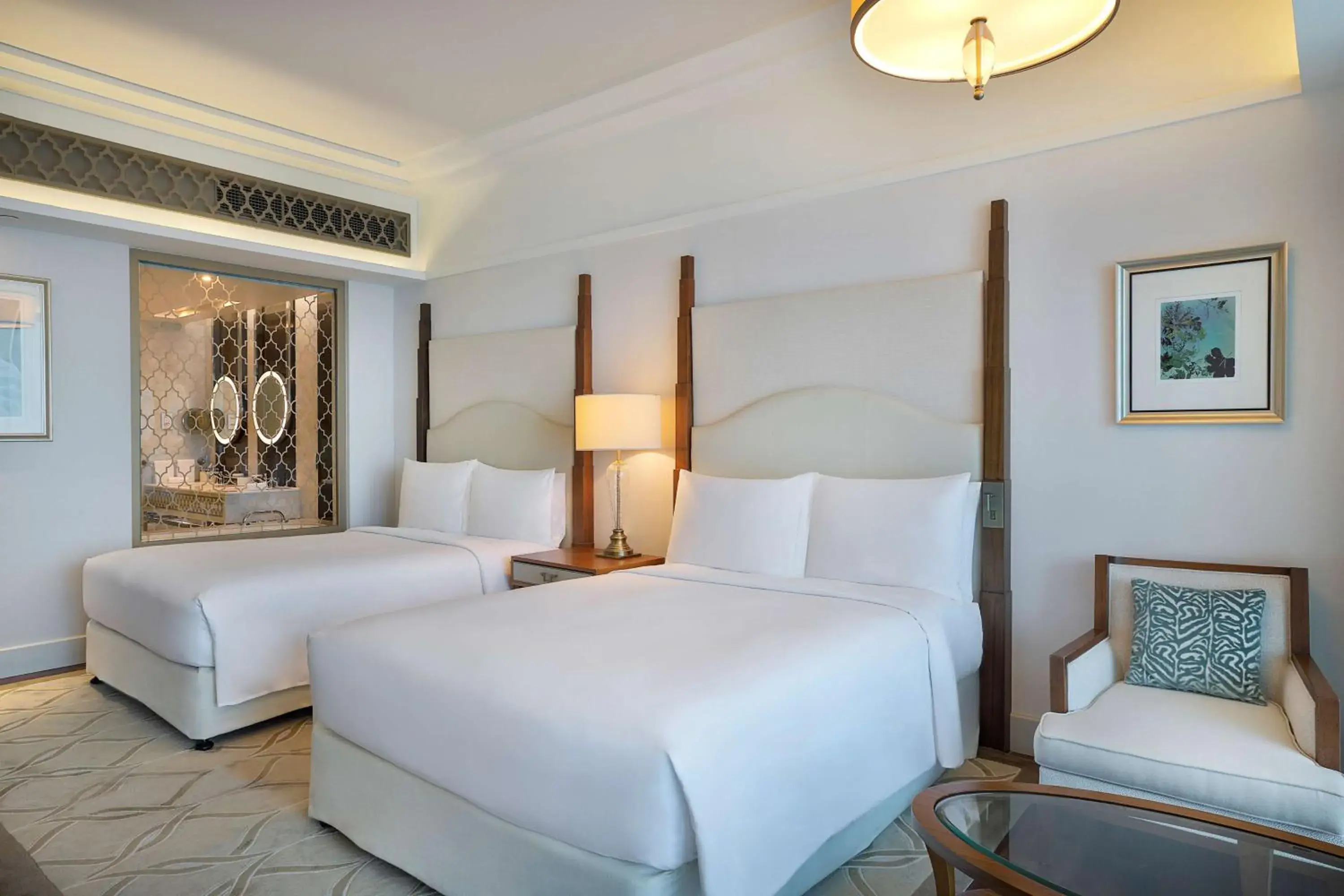 Bed in Waldorf Astoria Dubai Palm Jumeirah Bed in Waldorf Astoria Dubai Palm Jumeirah