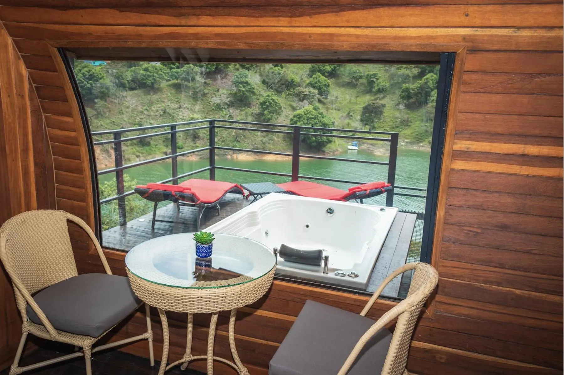 Glamping The Mountain