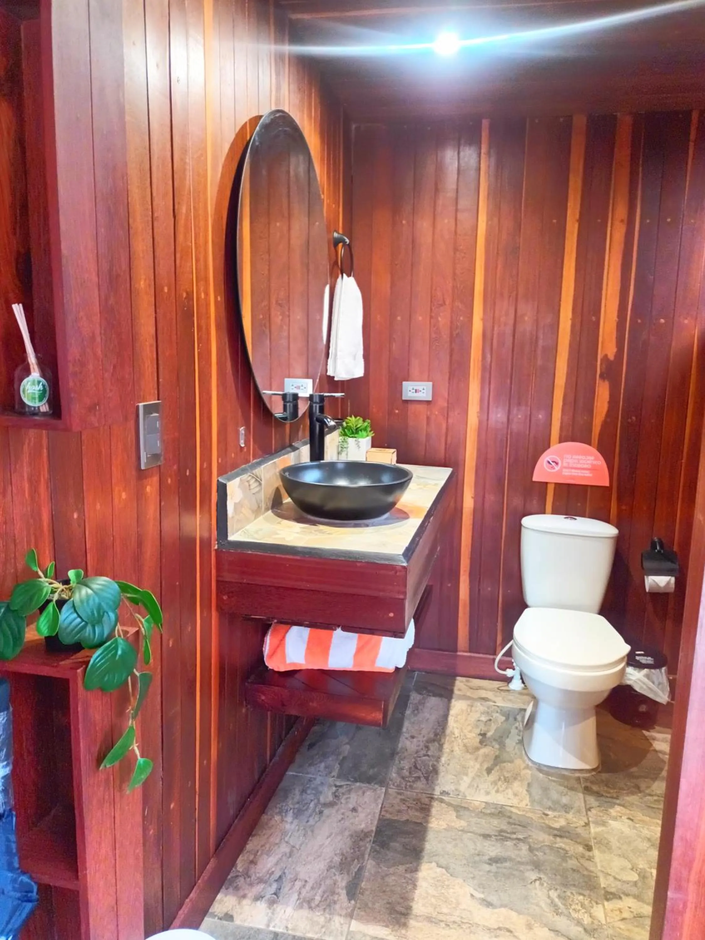 Toilet in Glamping The Mountain