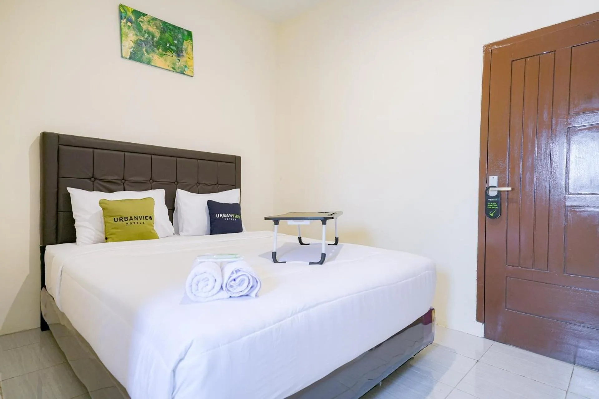 Bedroom, Bed in Urbanview Hotel Gatot Subroto Lampung by RedDoorz