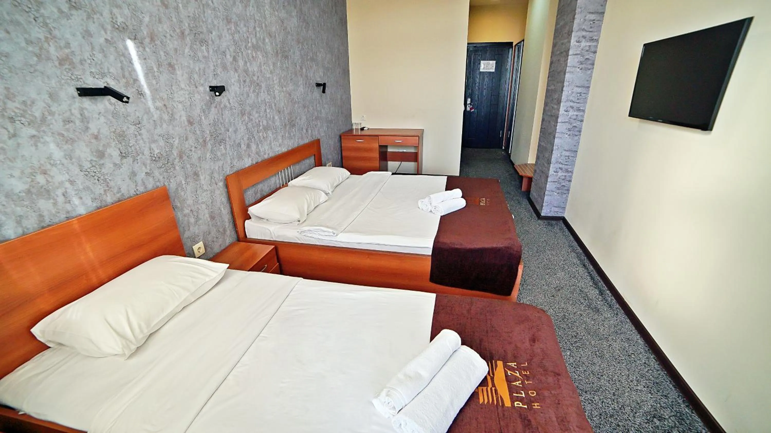 Photo of the whole room in Mardi Plaza Hotel