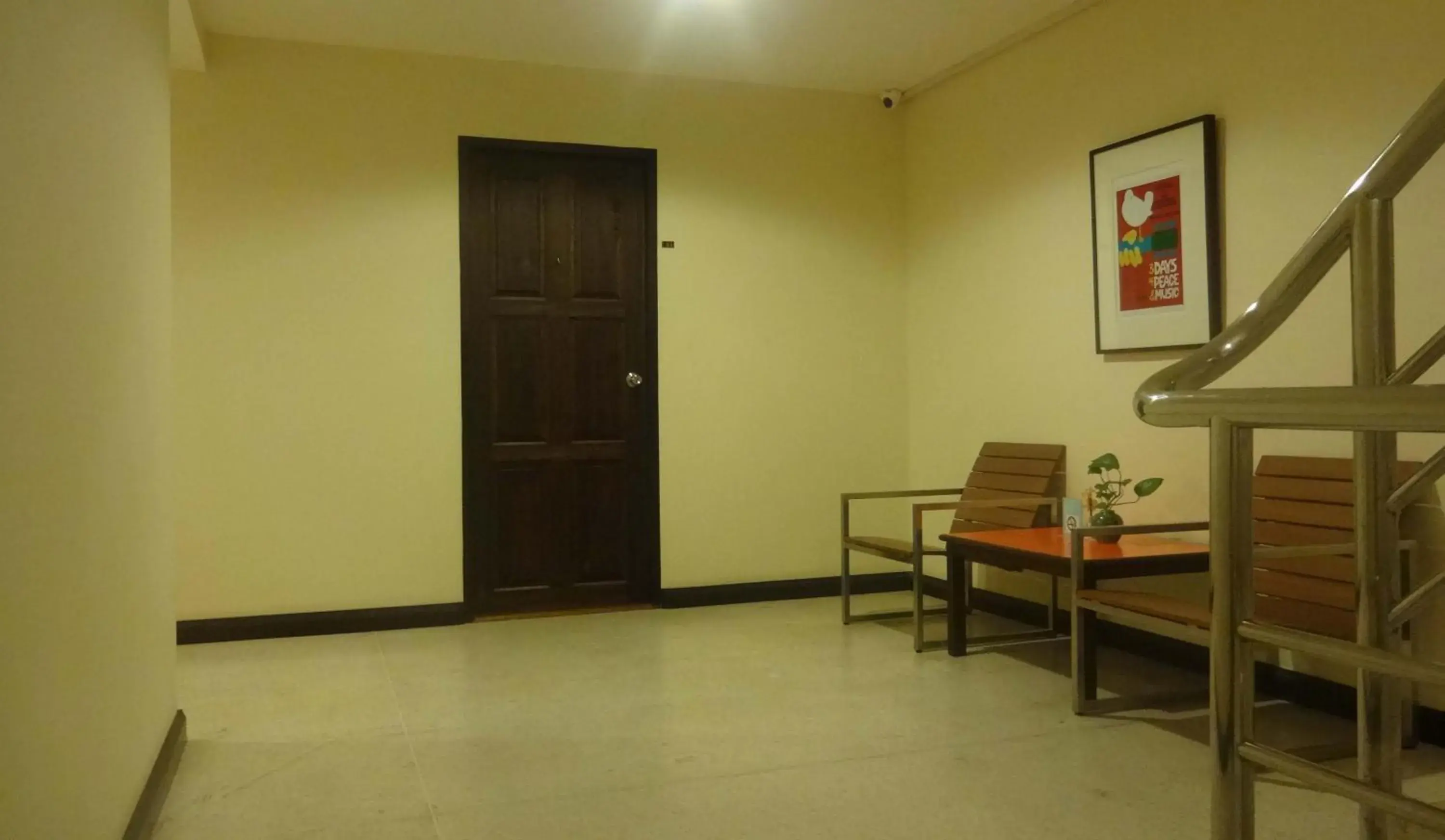 Mango Bedroom Inn Mango Bedroom Inn