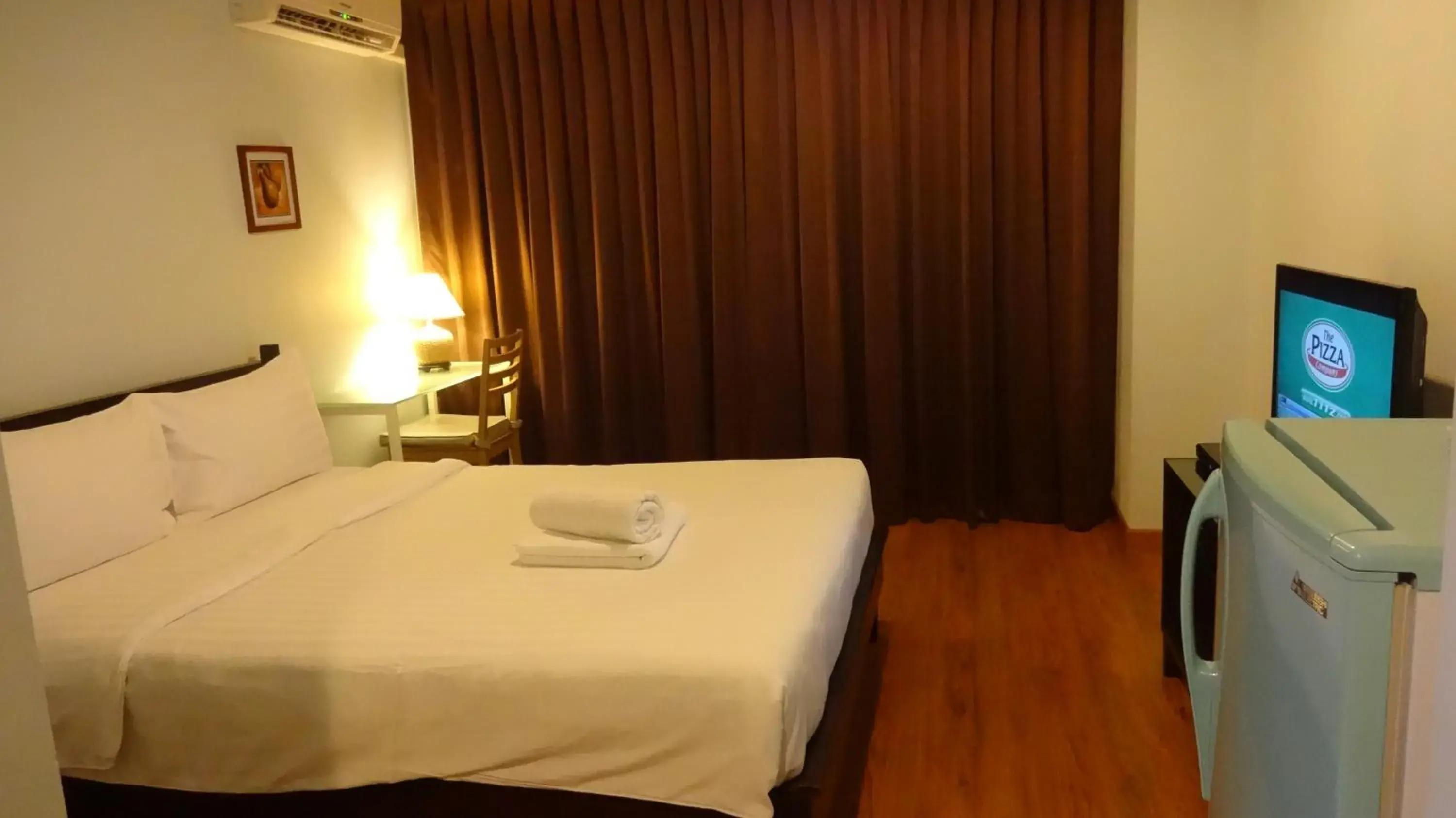 Bed in Mango Bedroom Inn Bed in Mango Bedroom Inn