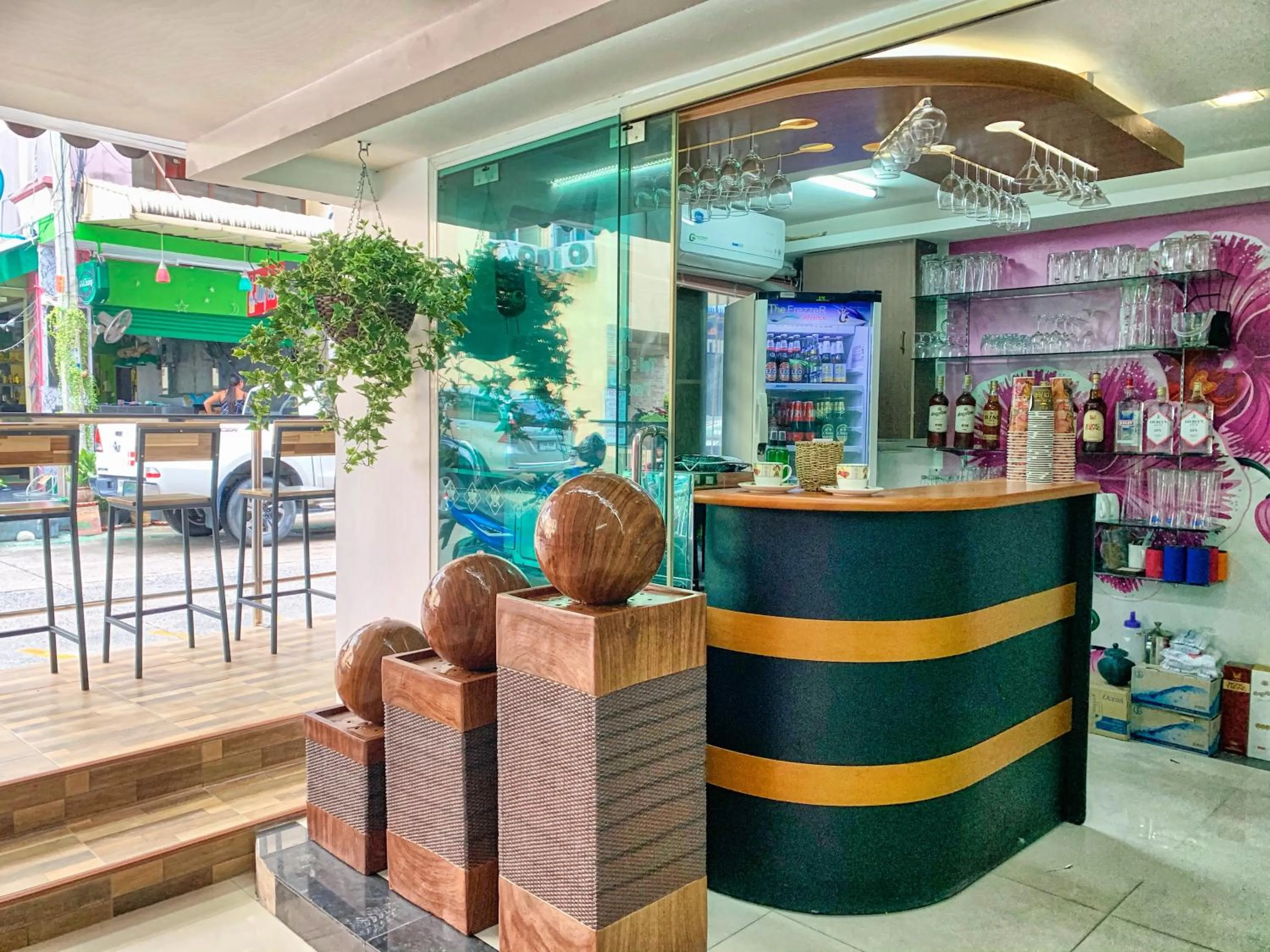 Property building in Jomtien Beach Hostel