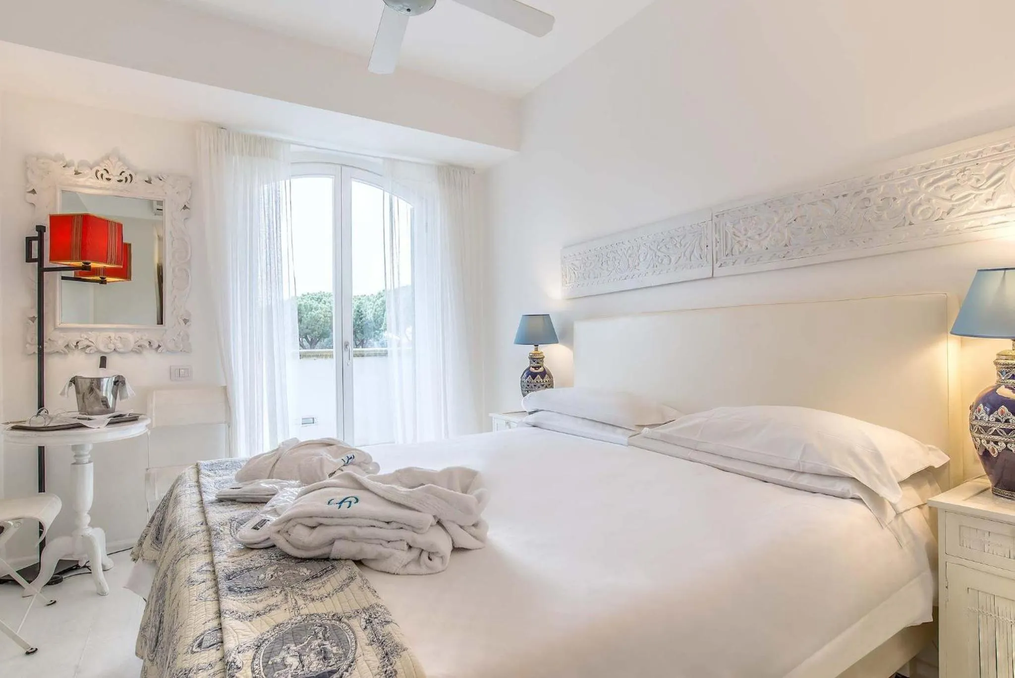 Photo of the whole room, Bed in Il San Francesco Charming Hotel