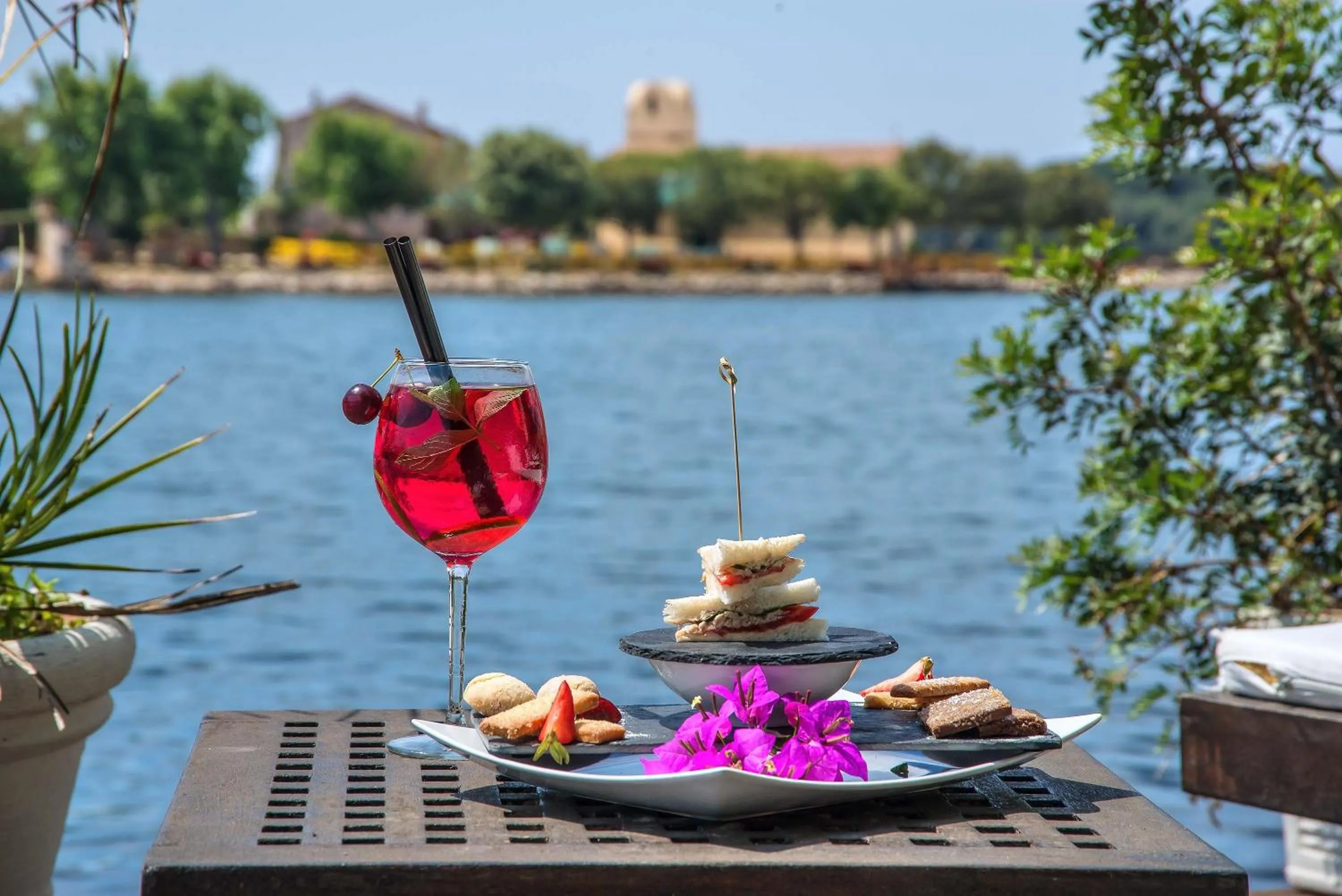 Food and drinks in Il San Francesco Charming Hotel