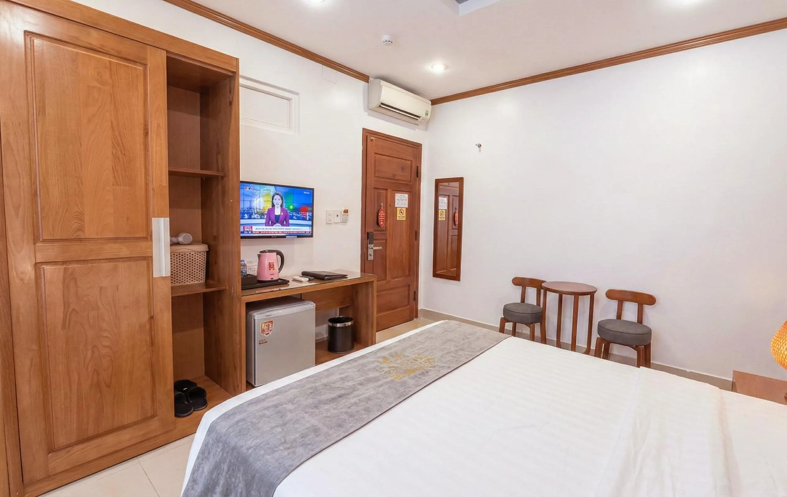 Bed in Lien Do Star Hotel