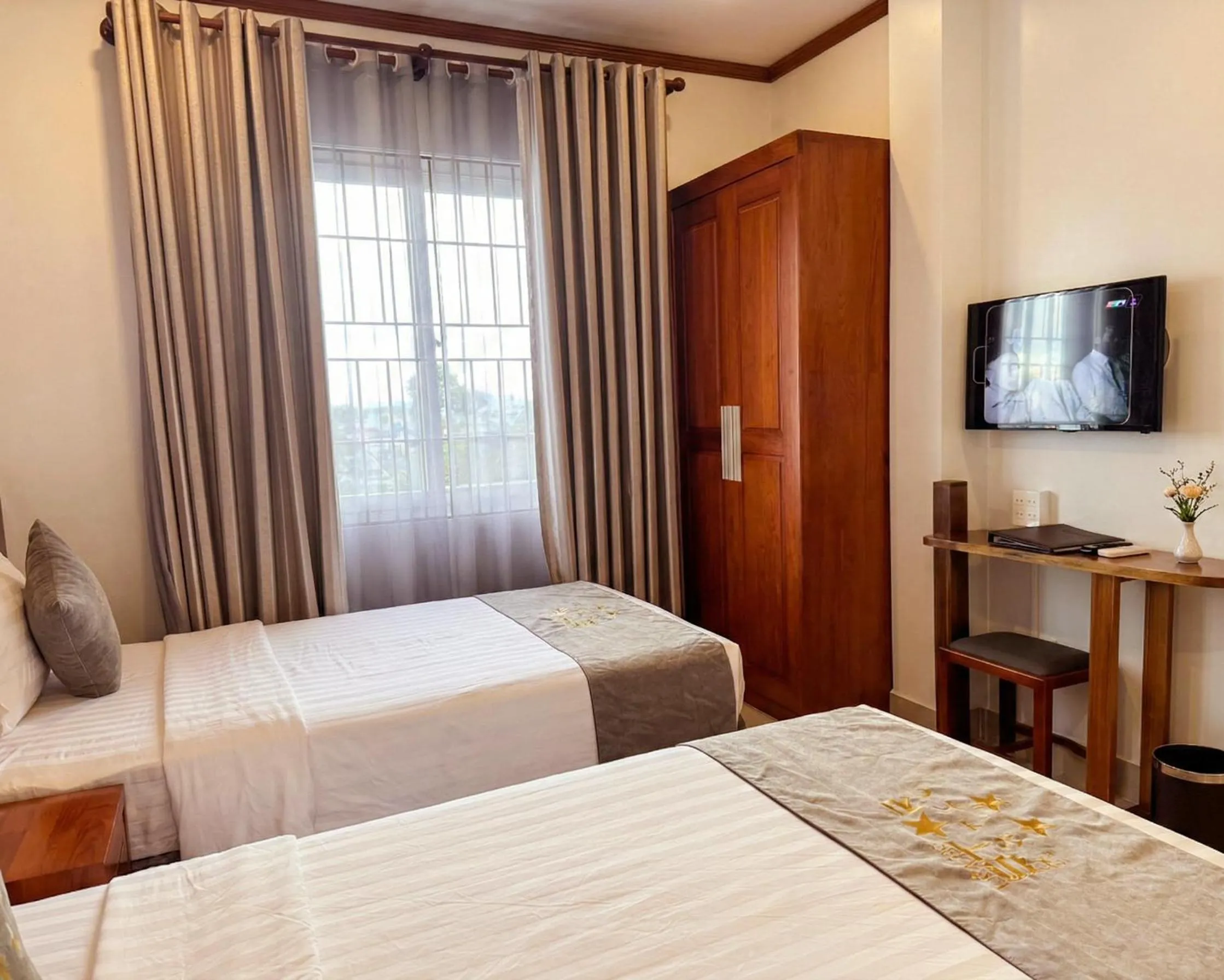 Bedroom, Bed in Lien Do Star Hotel