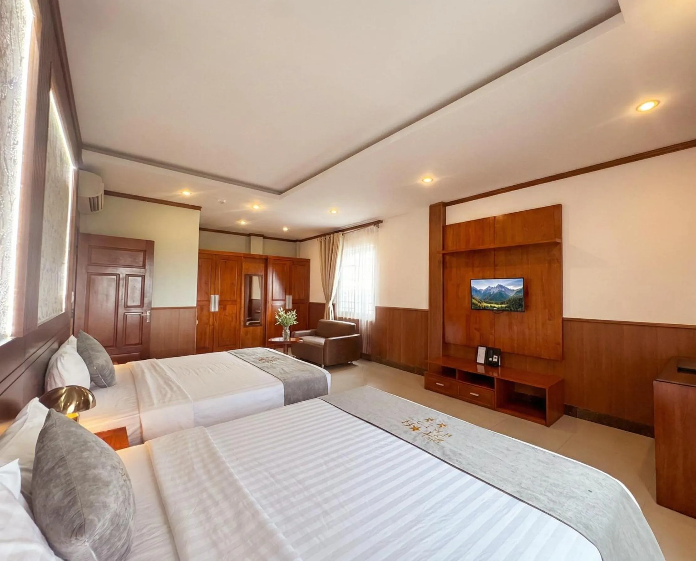 Photo of the whole room, Bed in Lien Do Star Hotel