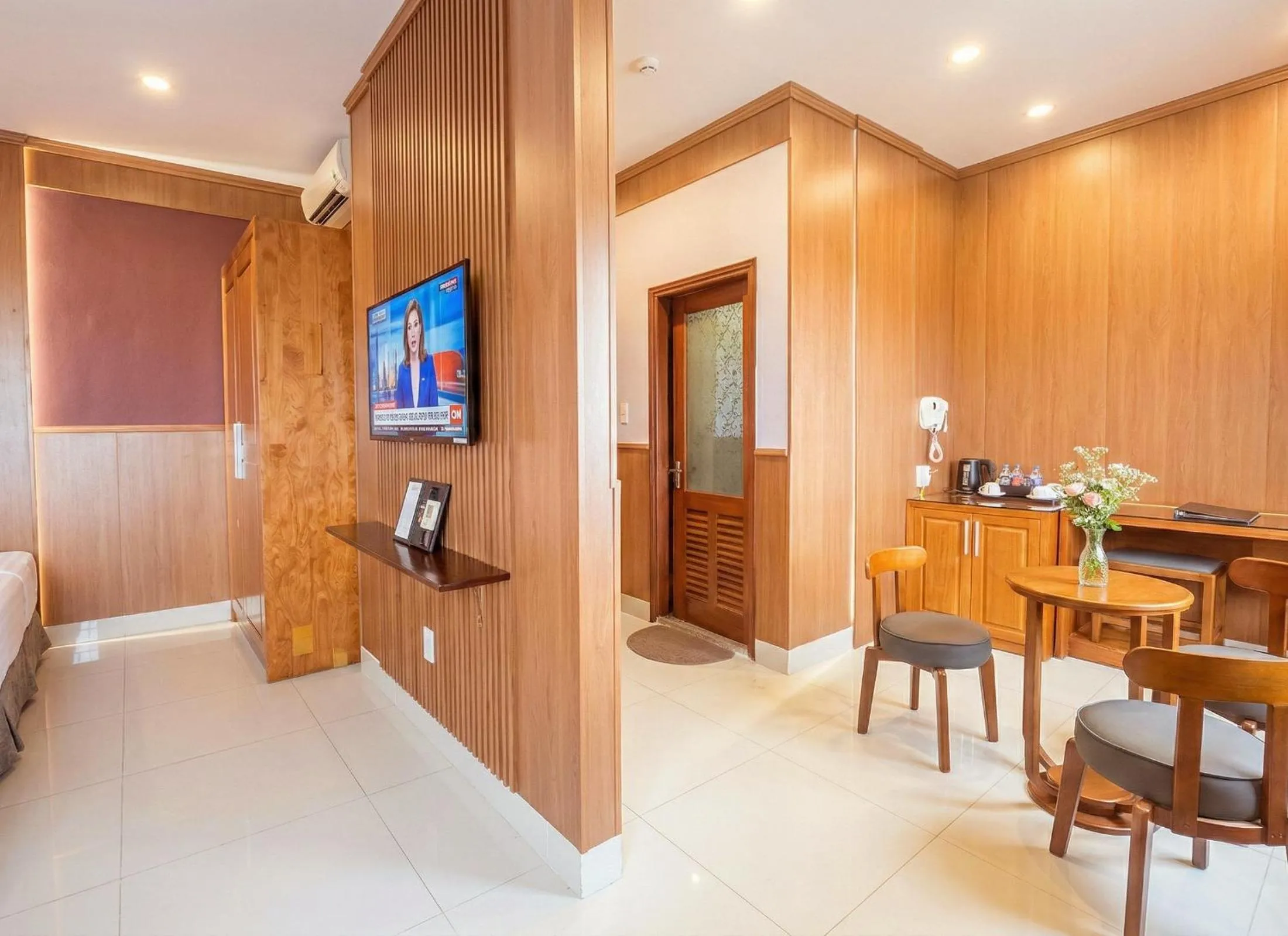 Photo of the whole room in Lien Do Star Hotel