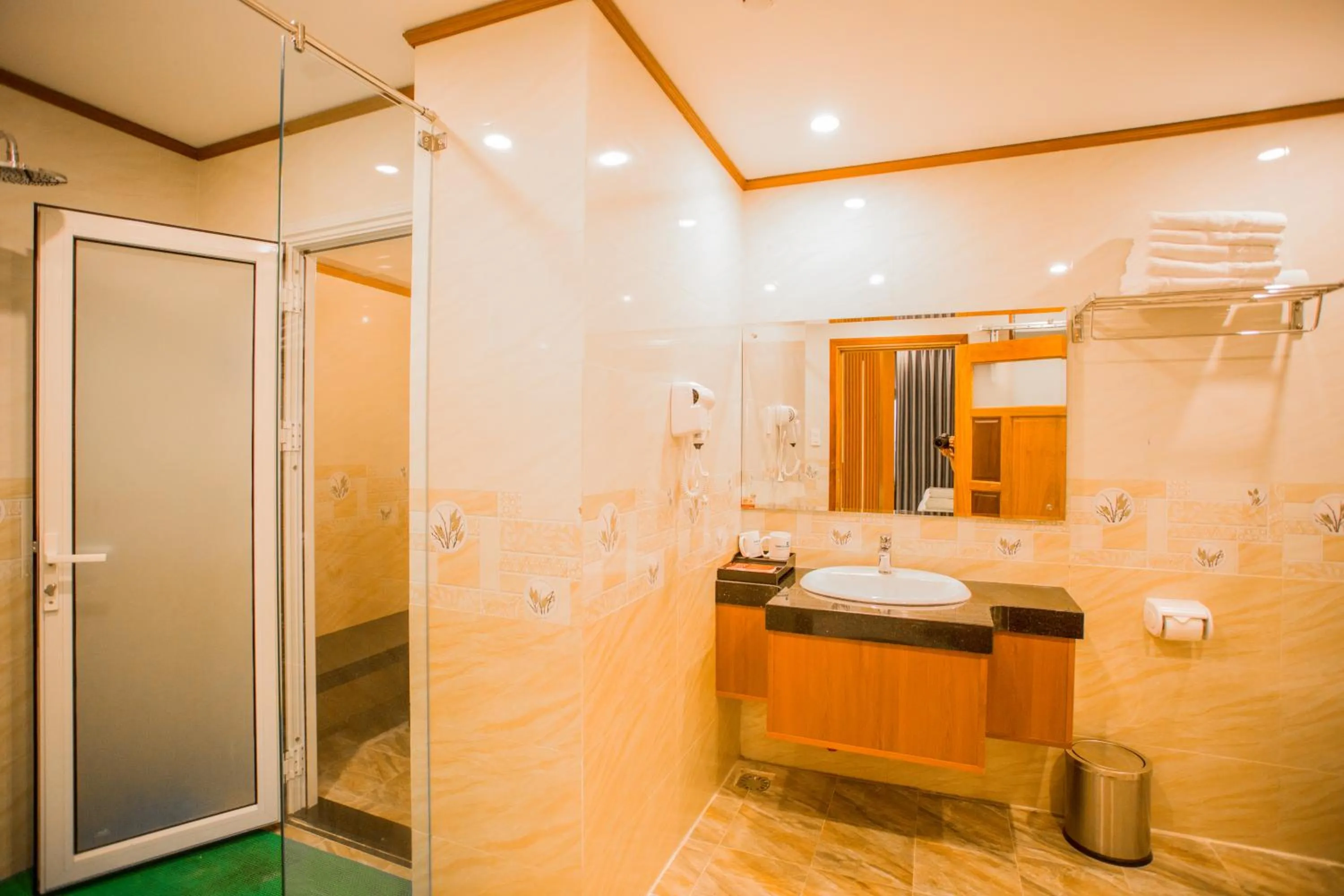 Toilet in Lien Do Star Hotel