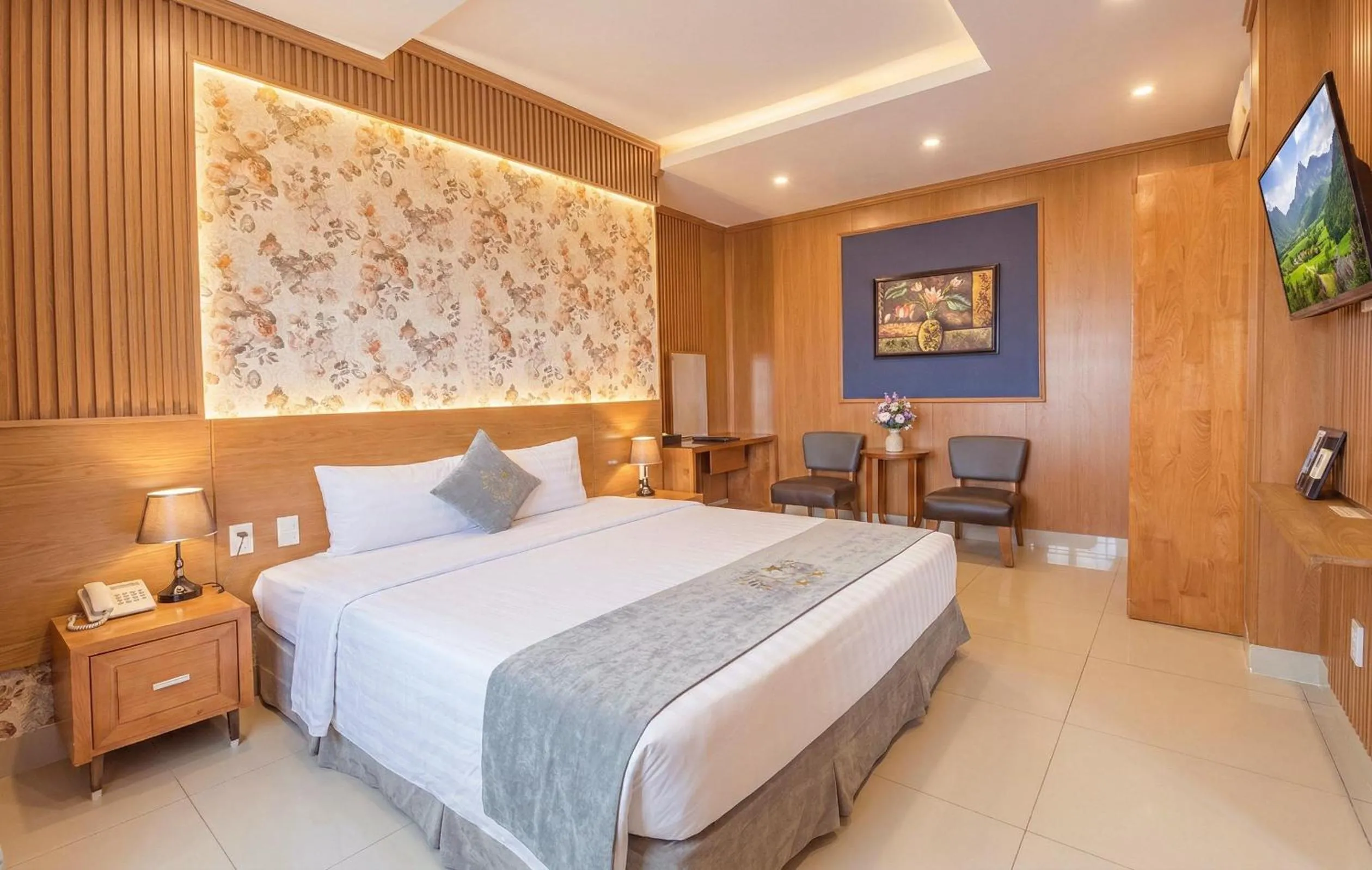 Bedroom, Bed in Lien Do Star Hotel