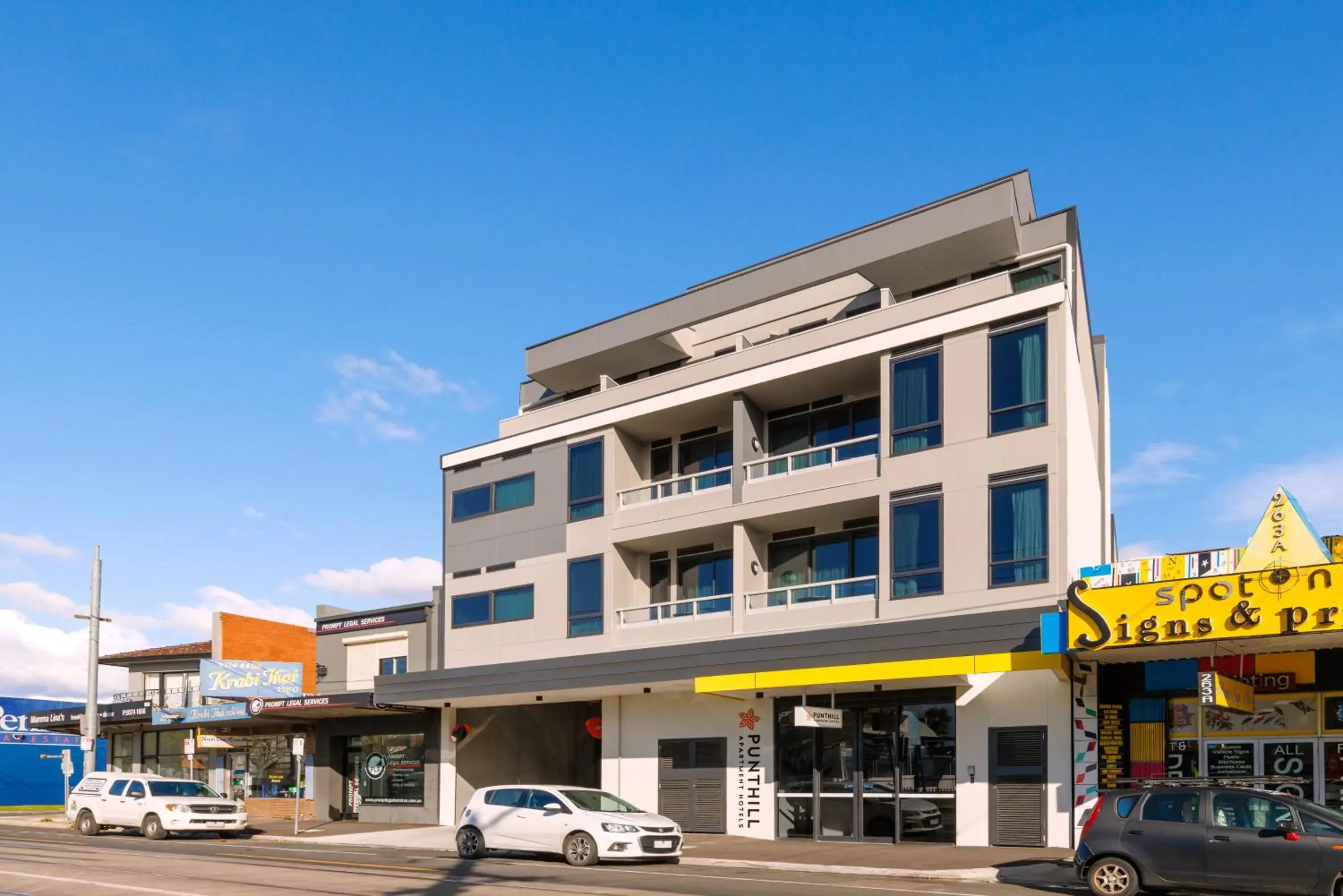 Property building in Punthill Essendon North Property building in Punthill Essendon North
