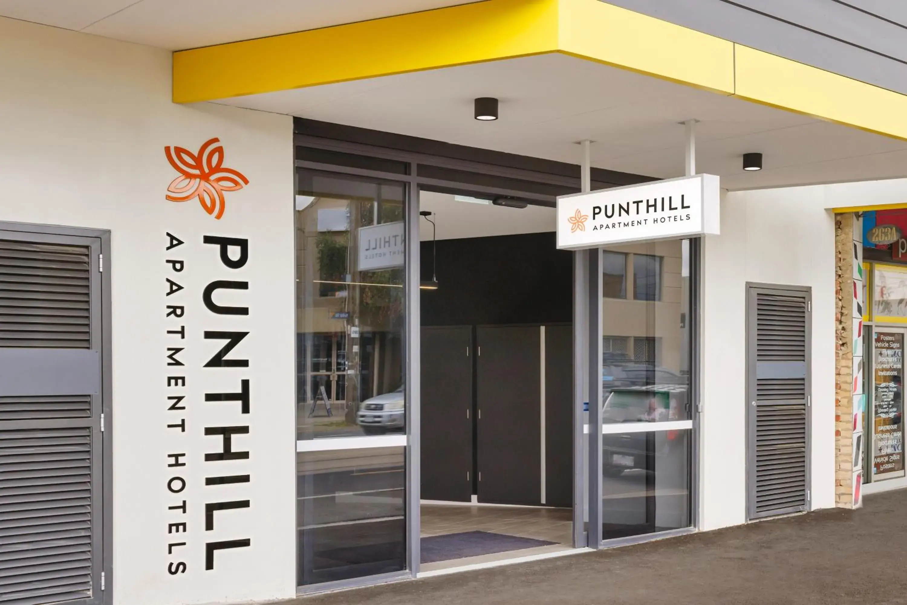 Facade/entrance in Punthill Essendon North Facade/entrance in Punthill Essendon North