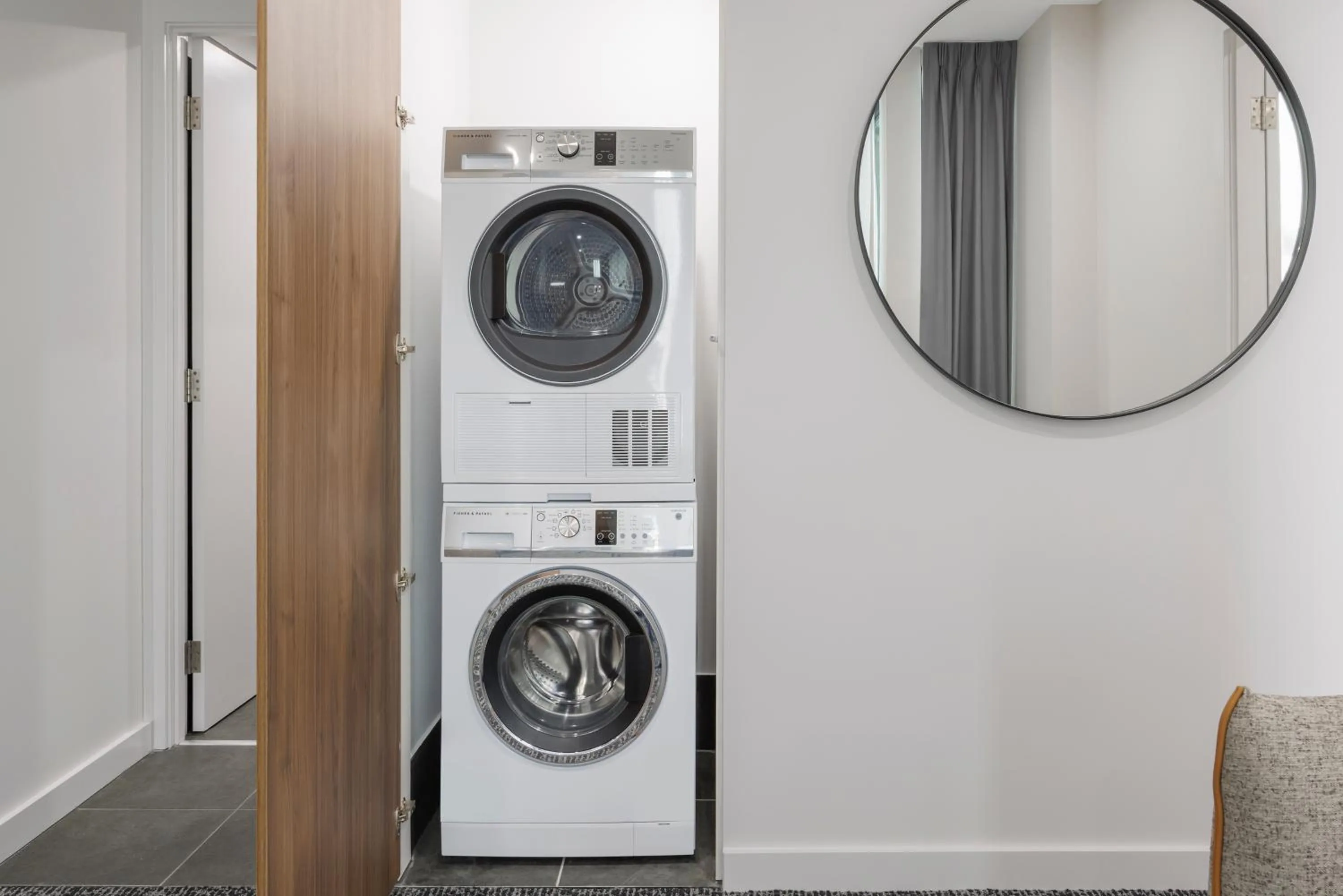 washing machine in Punthill Essendon North