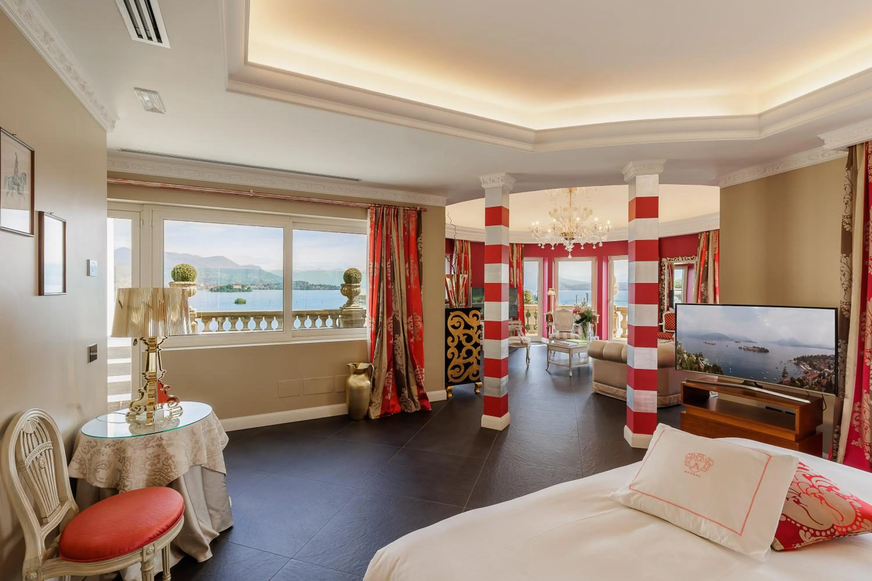 Property building, Bed in Villa e Palazzo Aminta - A Leading Hotel of The World