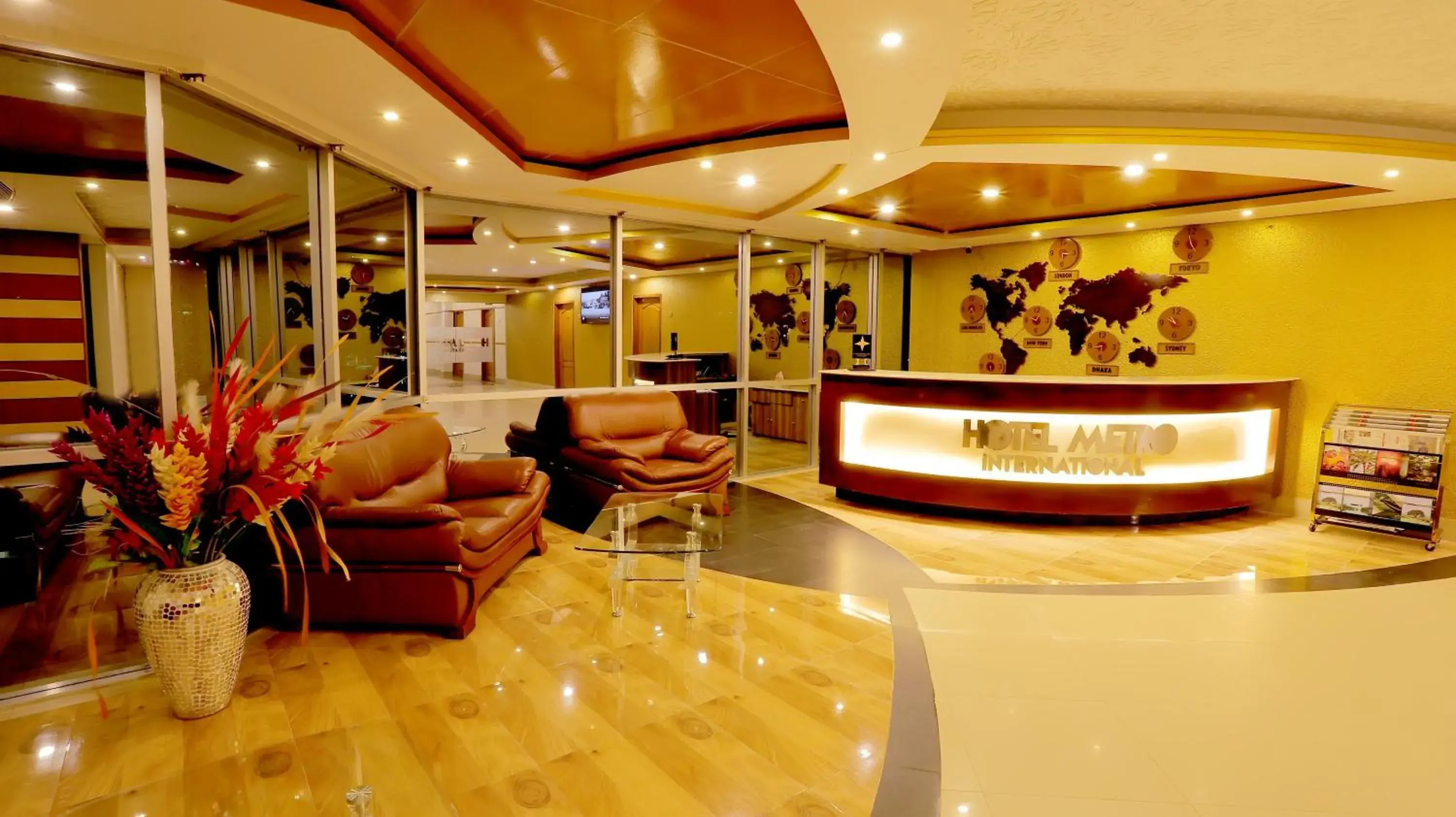 Lobby or reception in Hotel Metro International Lobby or reception in Hotel Metro International