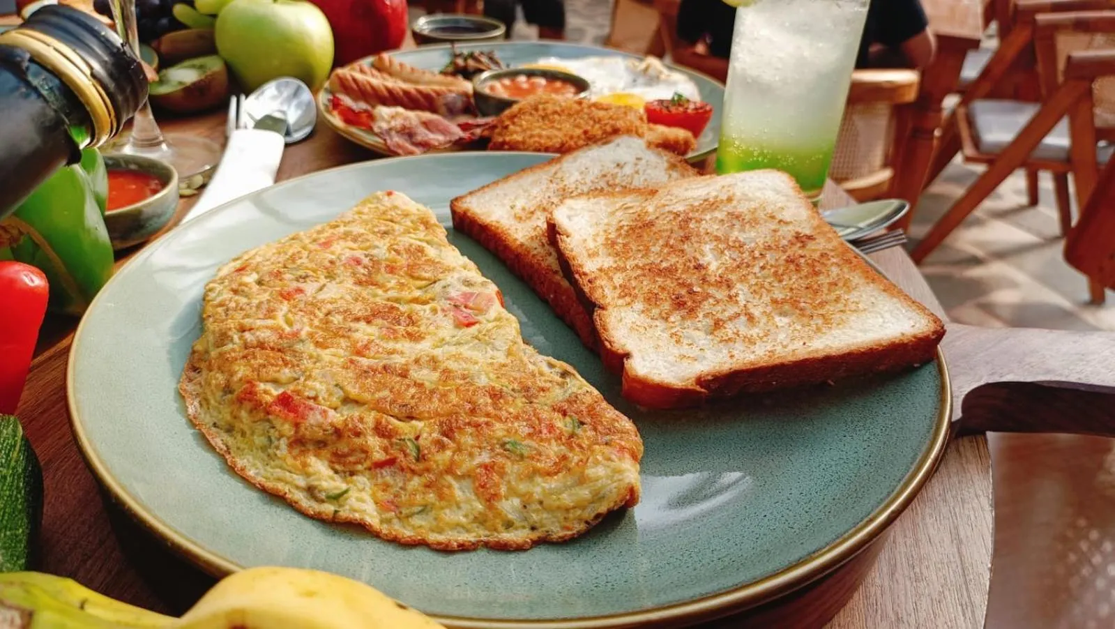 Food and drinks in Jungle by sturmfrei Palolem