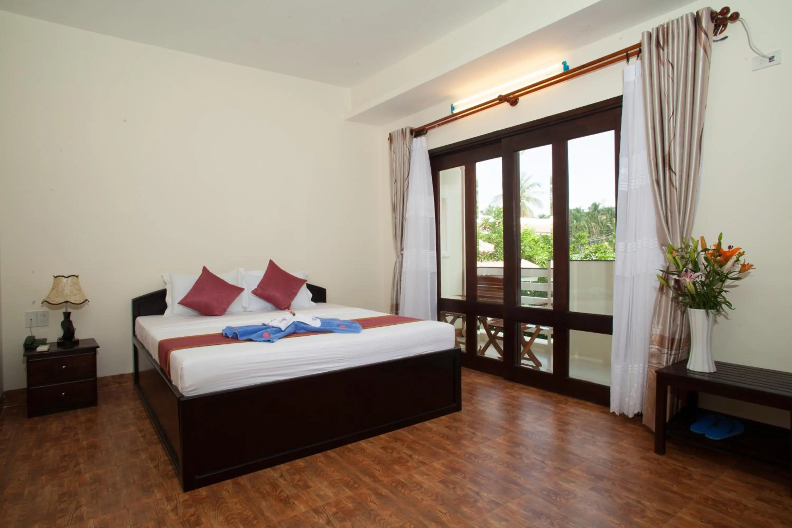 Bedroom in Sun & Sands Beach Hotel