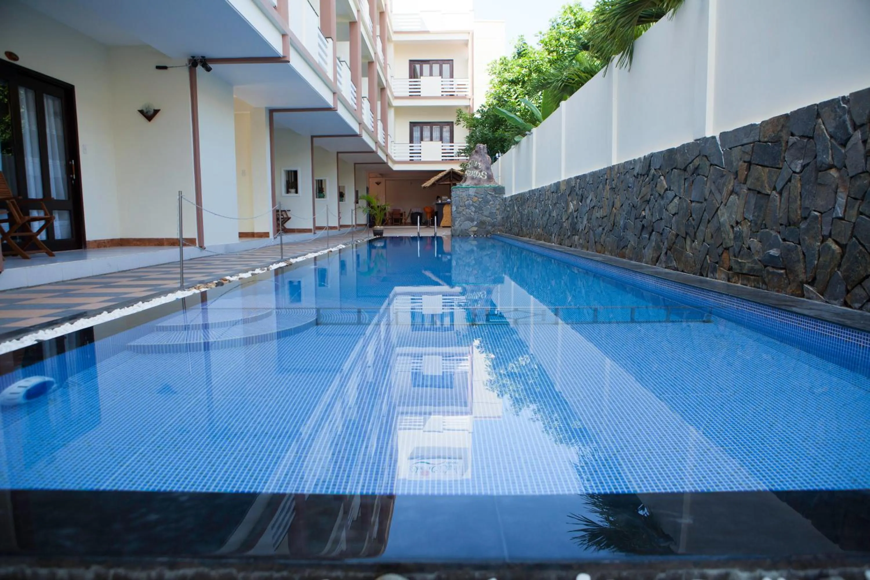 Swimming pool in Sun & Sands Beach Hotel