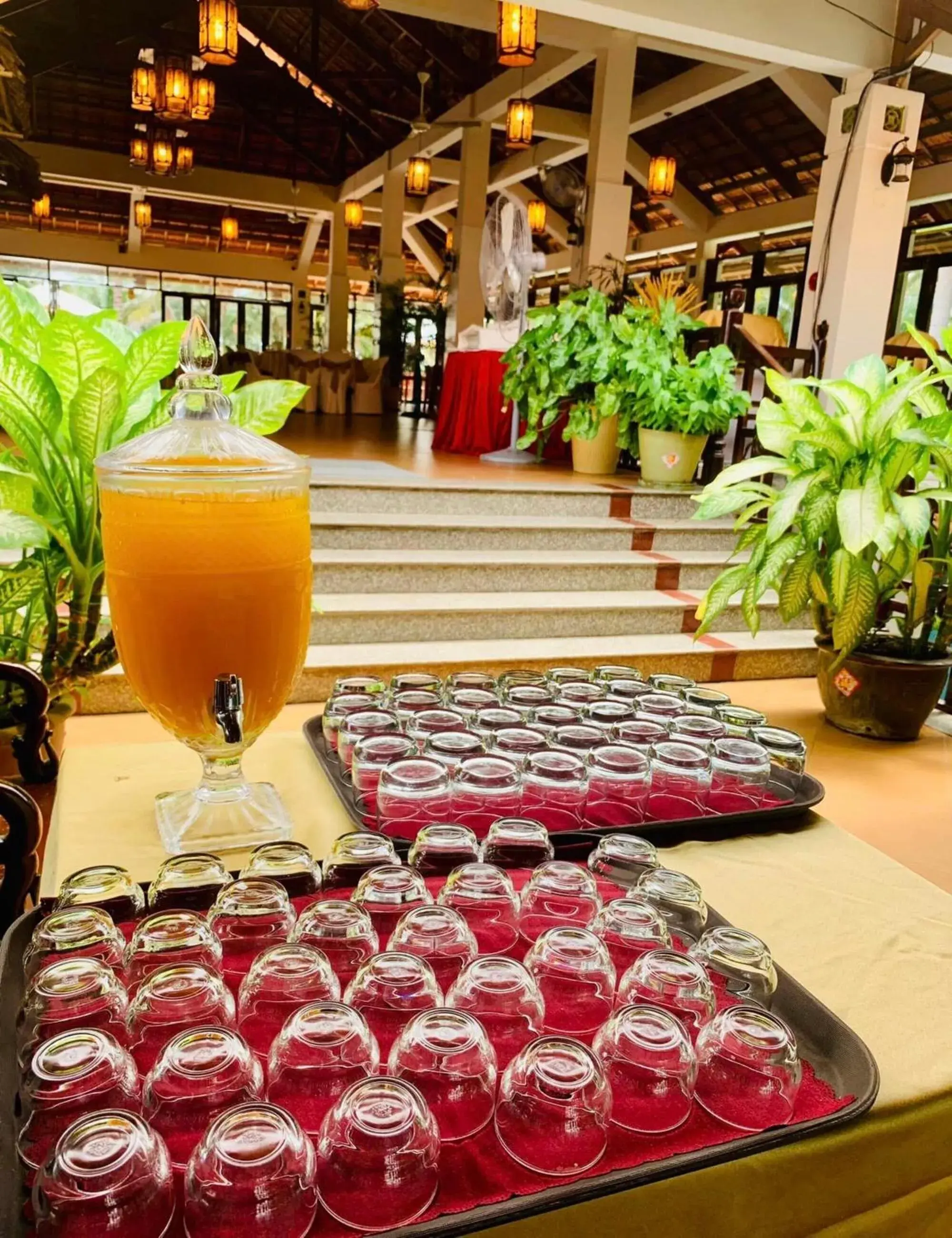 Restaurant/places to eat in Saigon Emerald Beach Resort Restaurant/places to eat in Saigon Emerald Beach Resort