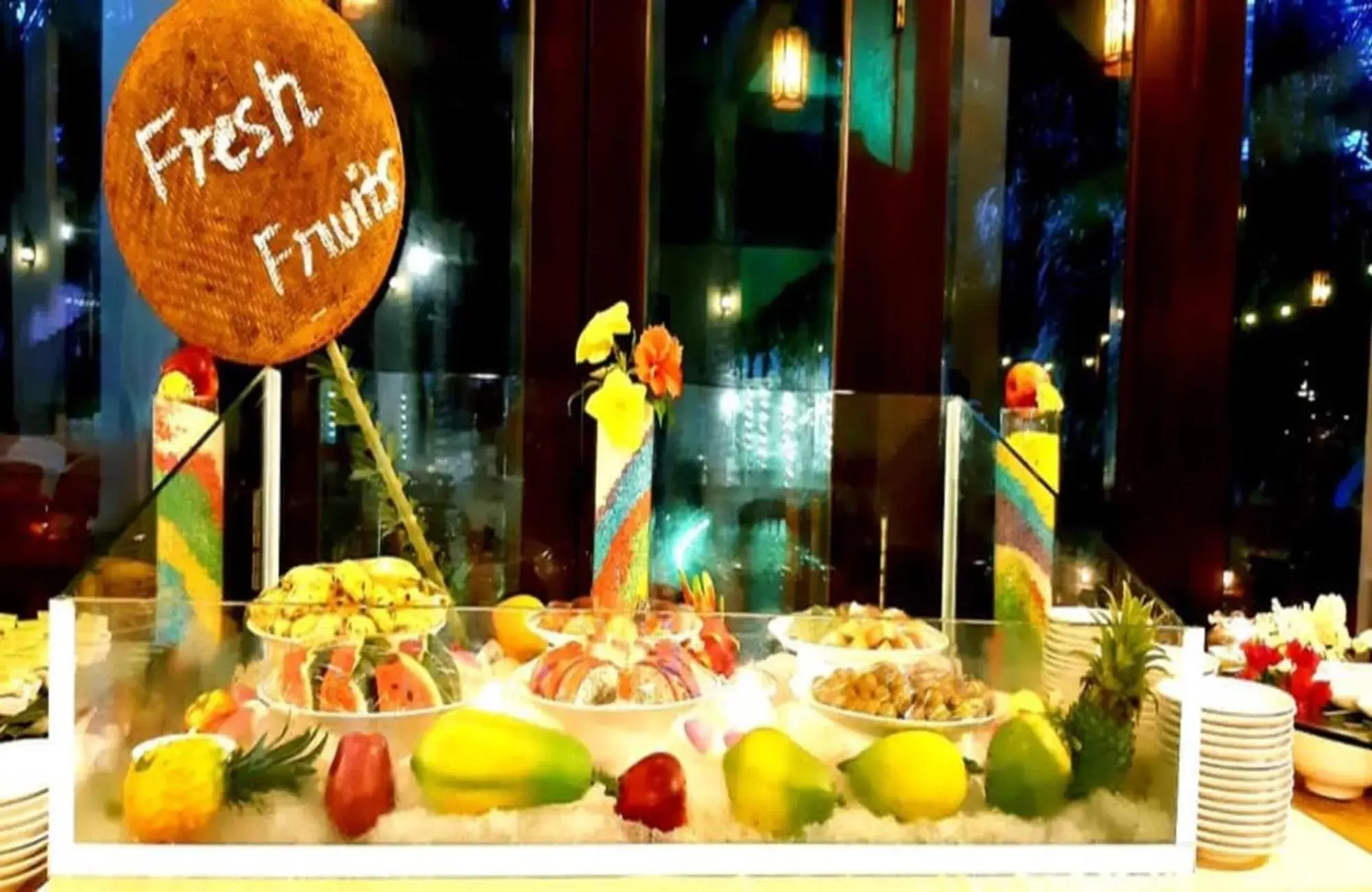 Food and drinks in Saigon Emerald Beach Resort Food and drinks in Saigon Emerald Beach Resort