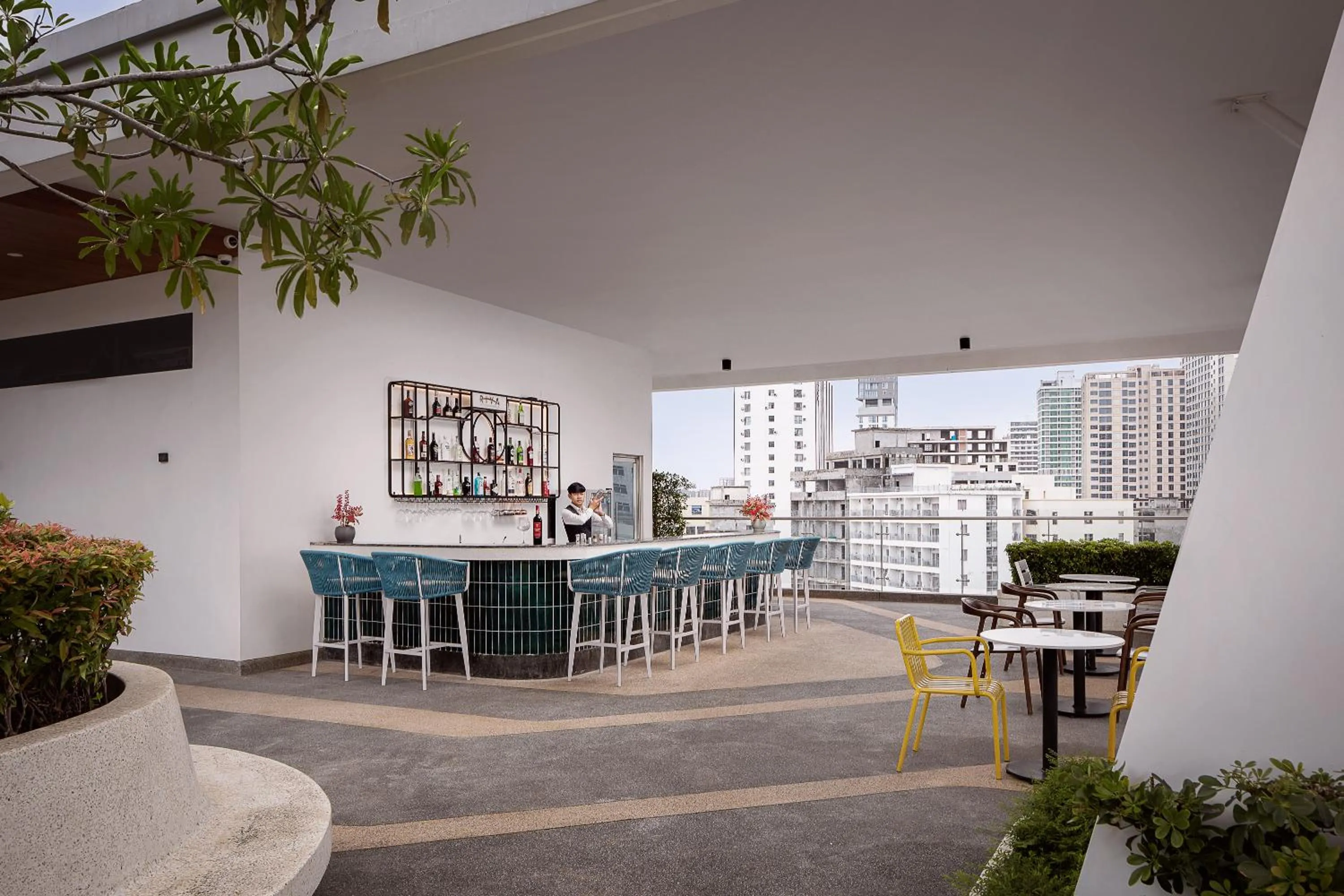 Restaurant/places to eat in RIVA Hotel SHV