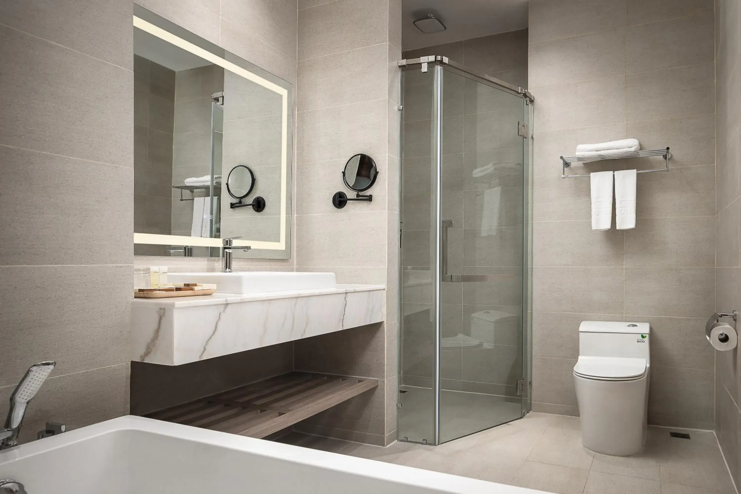 Deluxe Twin Room in RIVA Hotel SHV Deluxe Twin Room in RIVA Hotel SHV