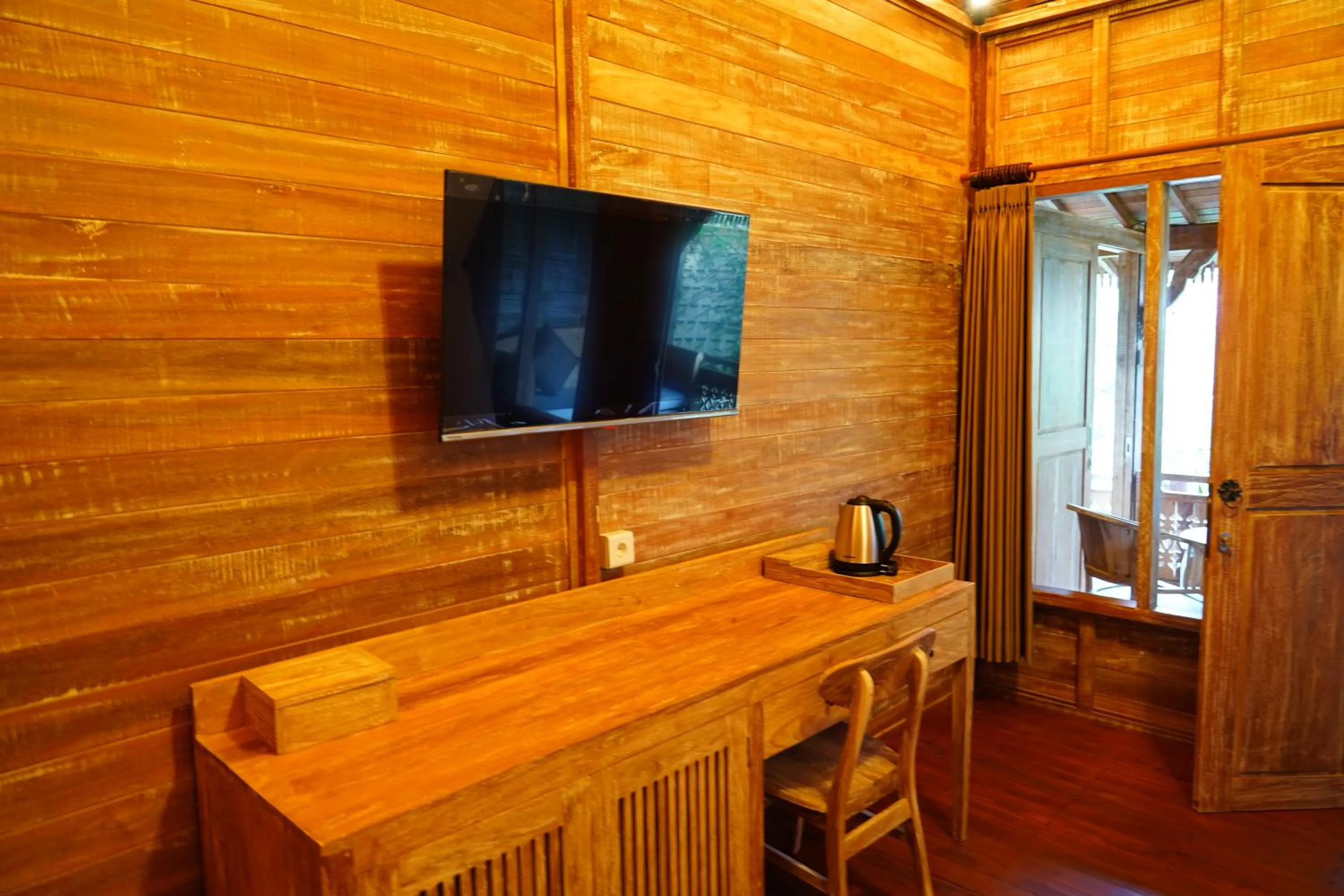 TV and multimedia in LASTANA SUITE UBUD