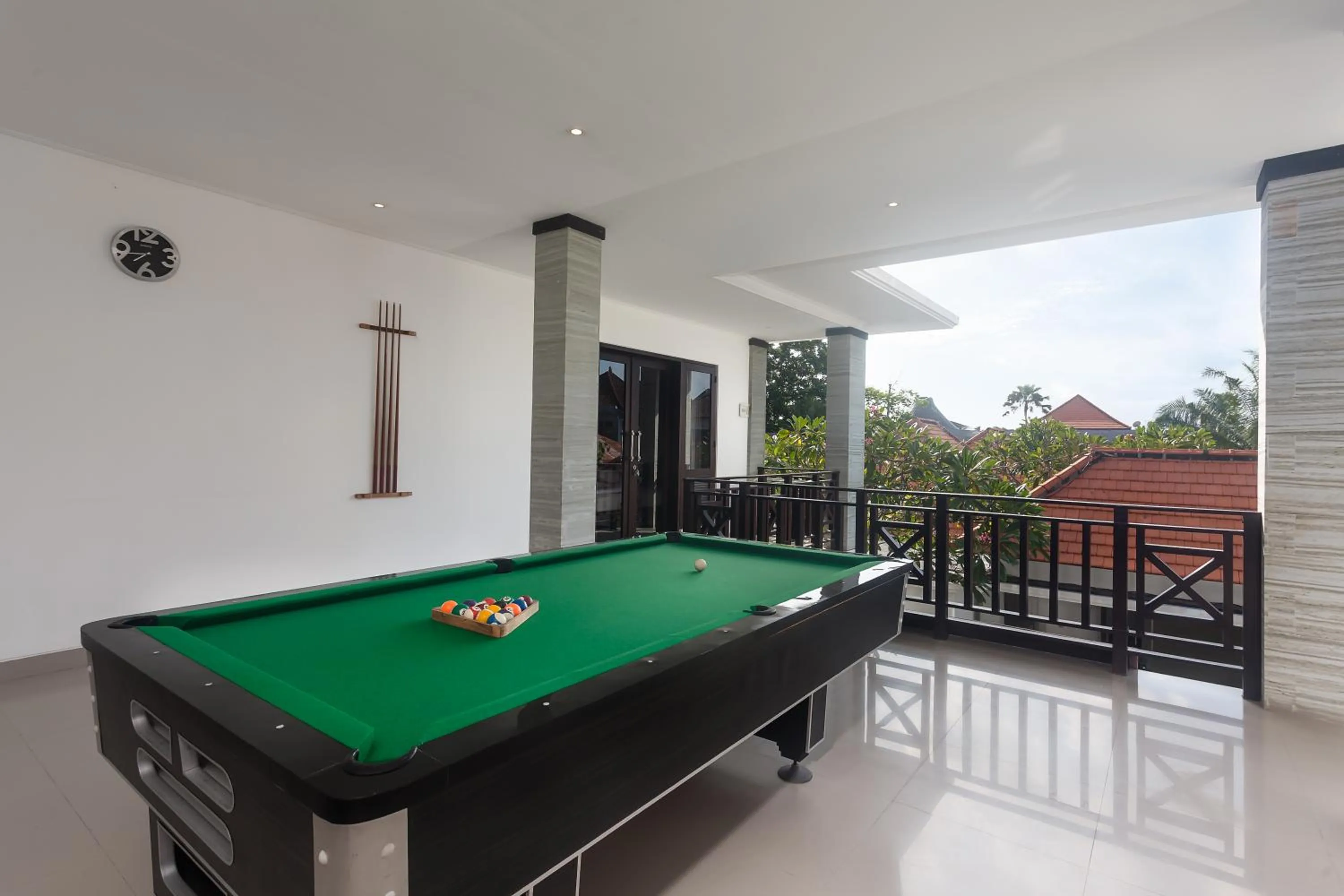 Billiard in Maja Villa Batubelig by GenuineHost