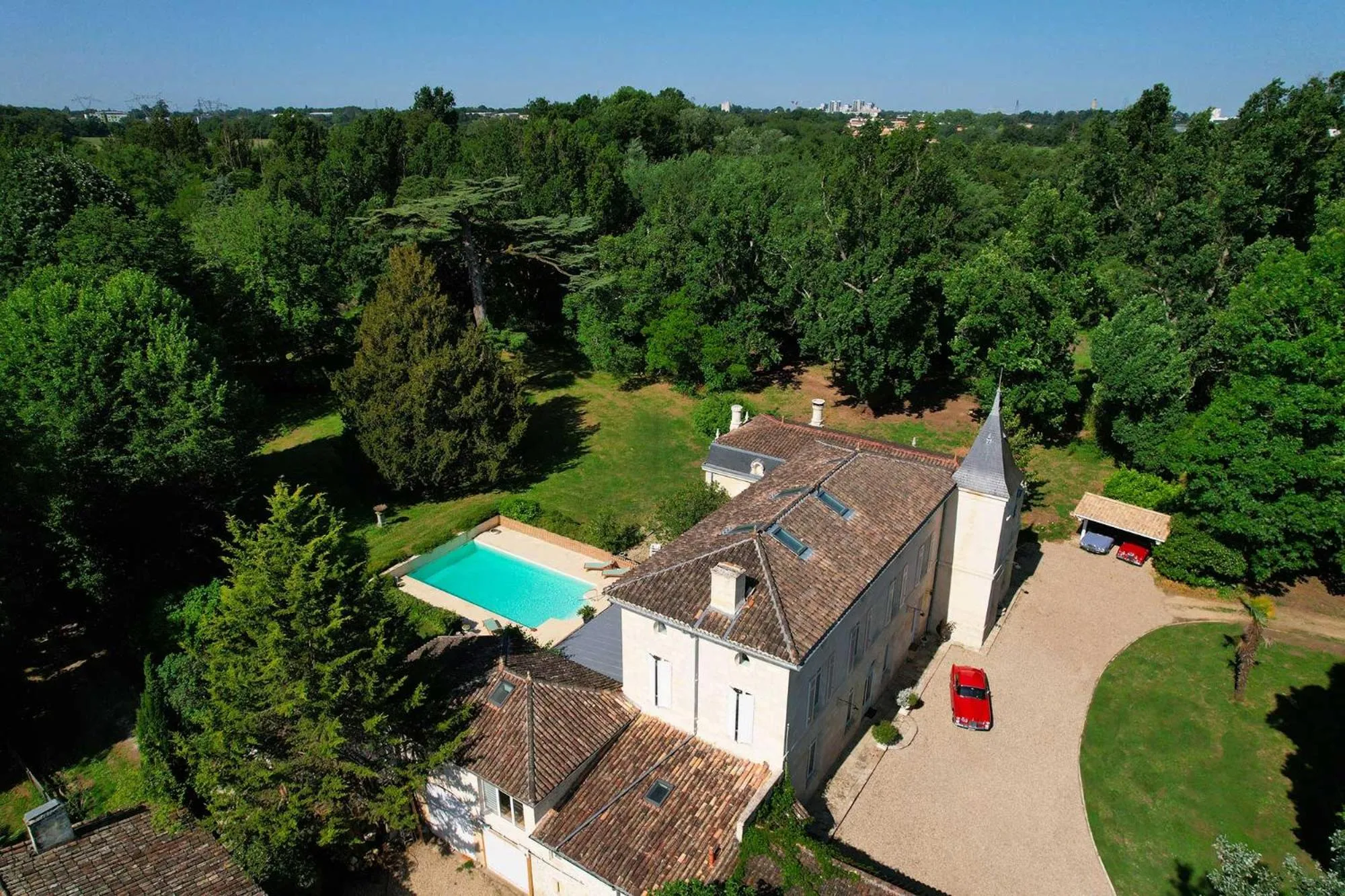 Bird's eye view in Château Fleur D'Aya