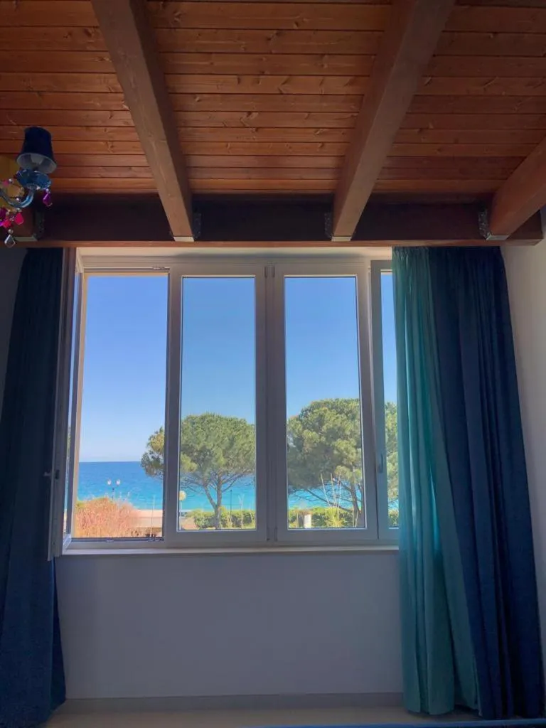 Sea view in Stellaris