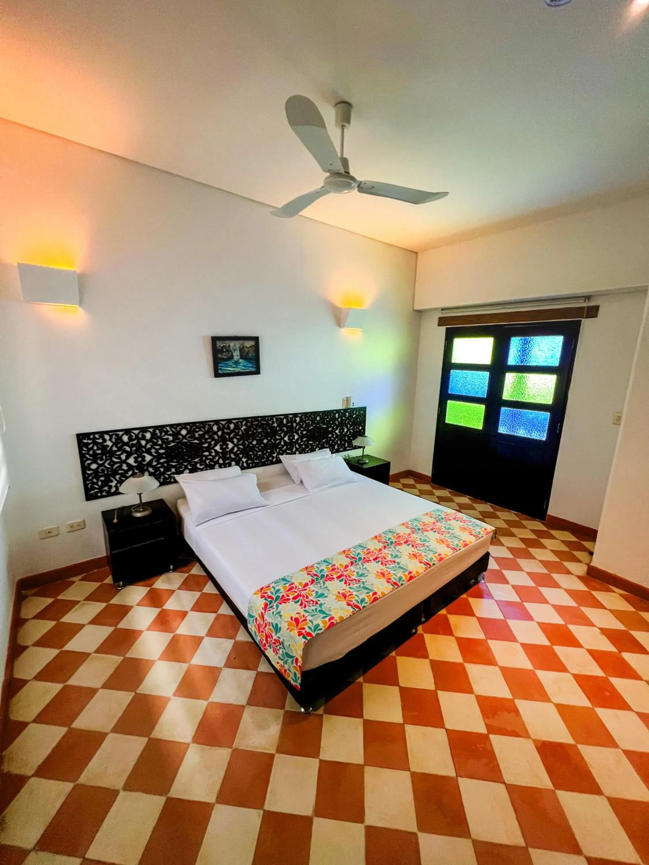 Photo of the whole room, Bed in The Orange House Santa Marta