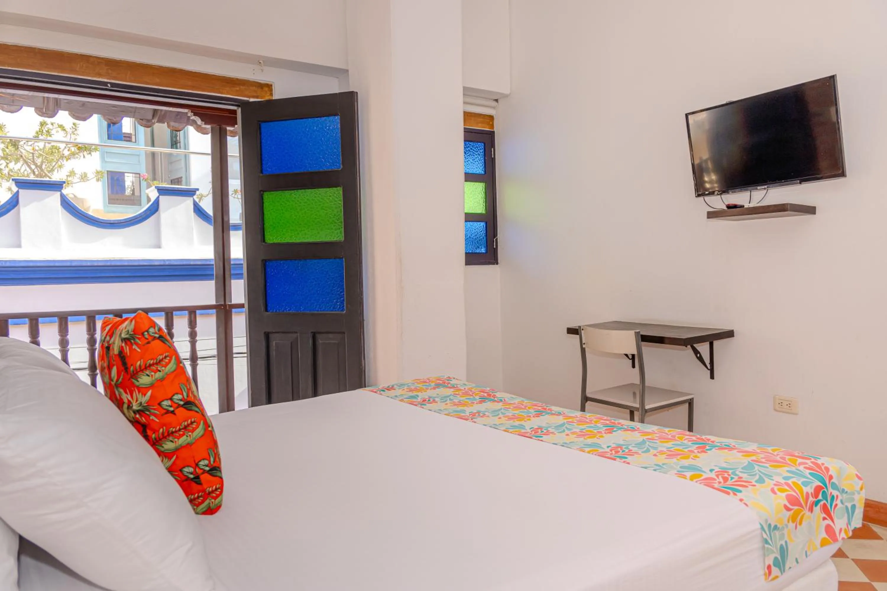 TV and multimedia, Bed in Hotel Puerto Pelicano