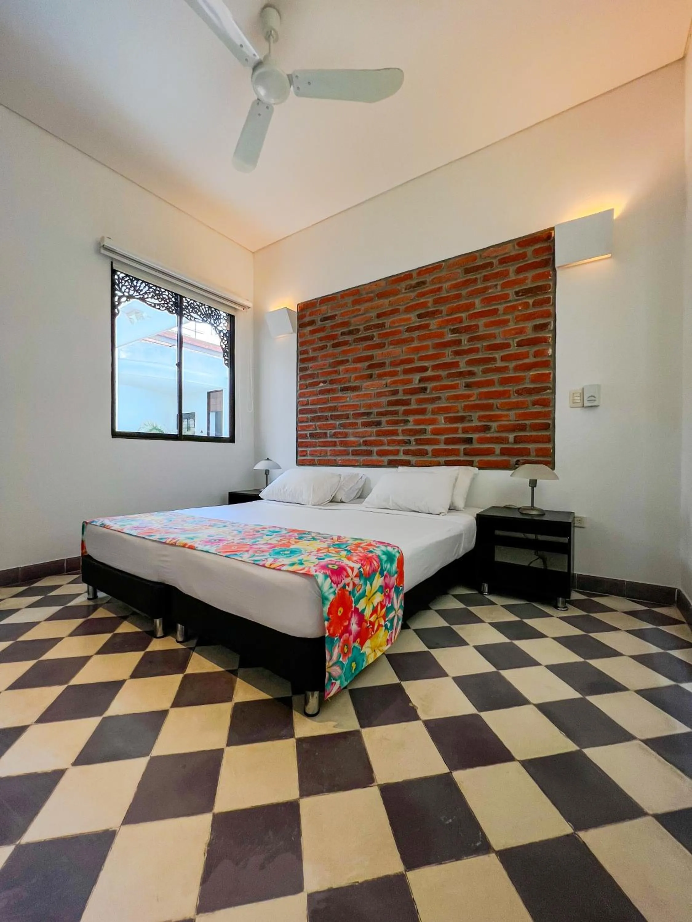 Photo of the whole room, Bed in The Orange House Santa Marta