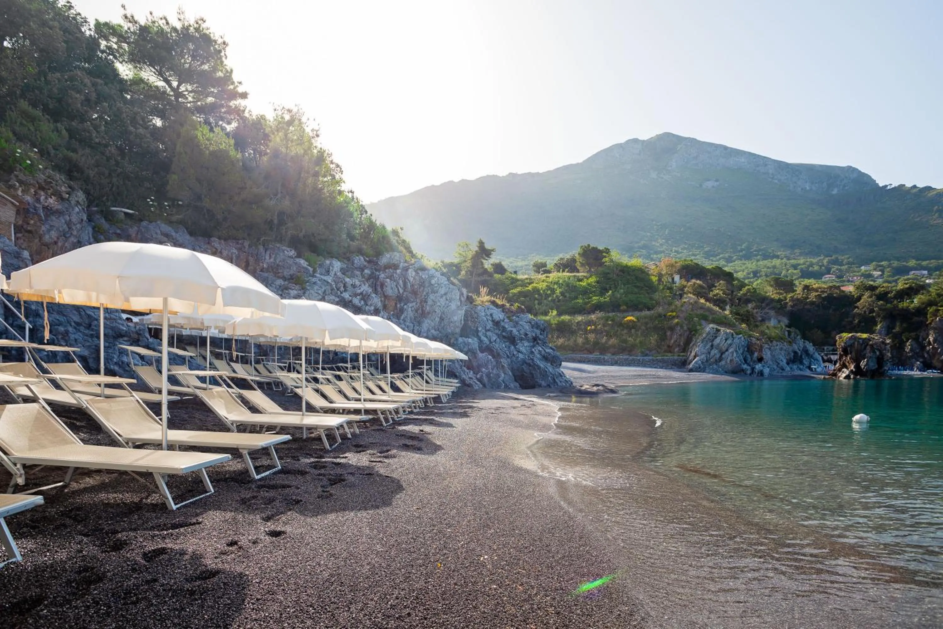Beach in Grand Hotel Pianeta Maratea Resort