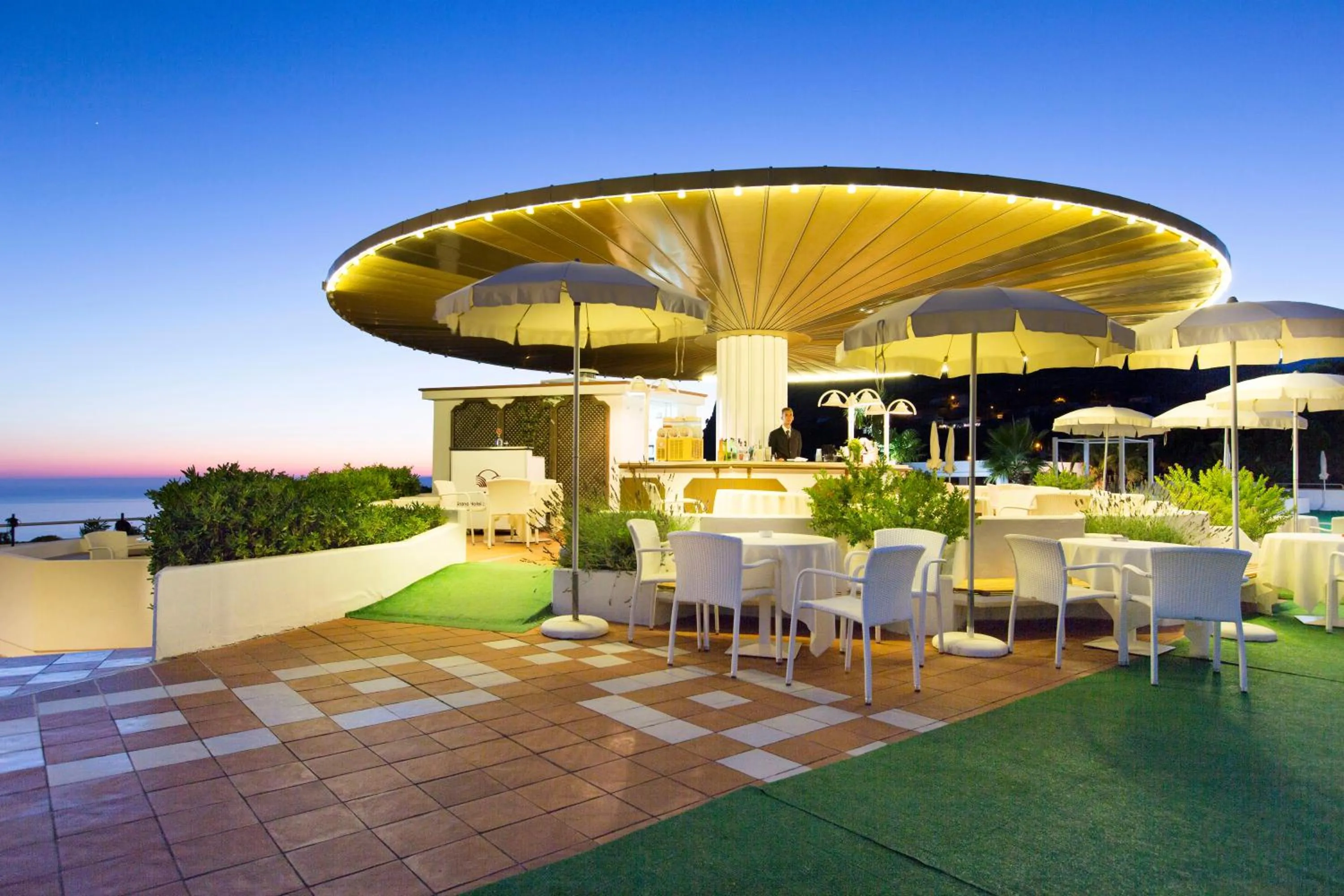 Activities in Grand Hotel Pianeta Maratea Resort