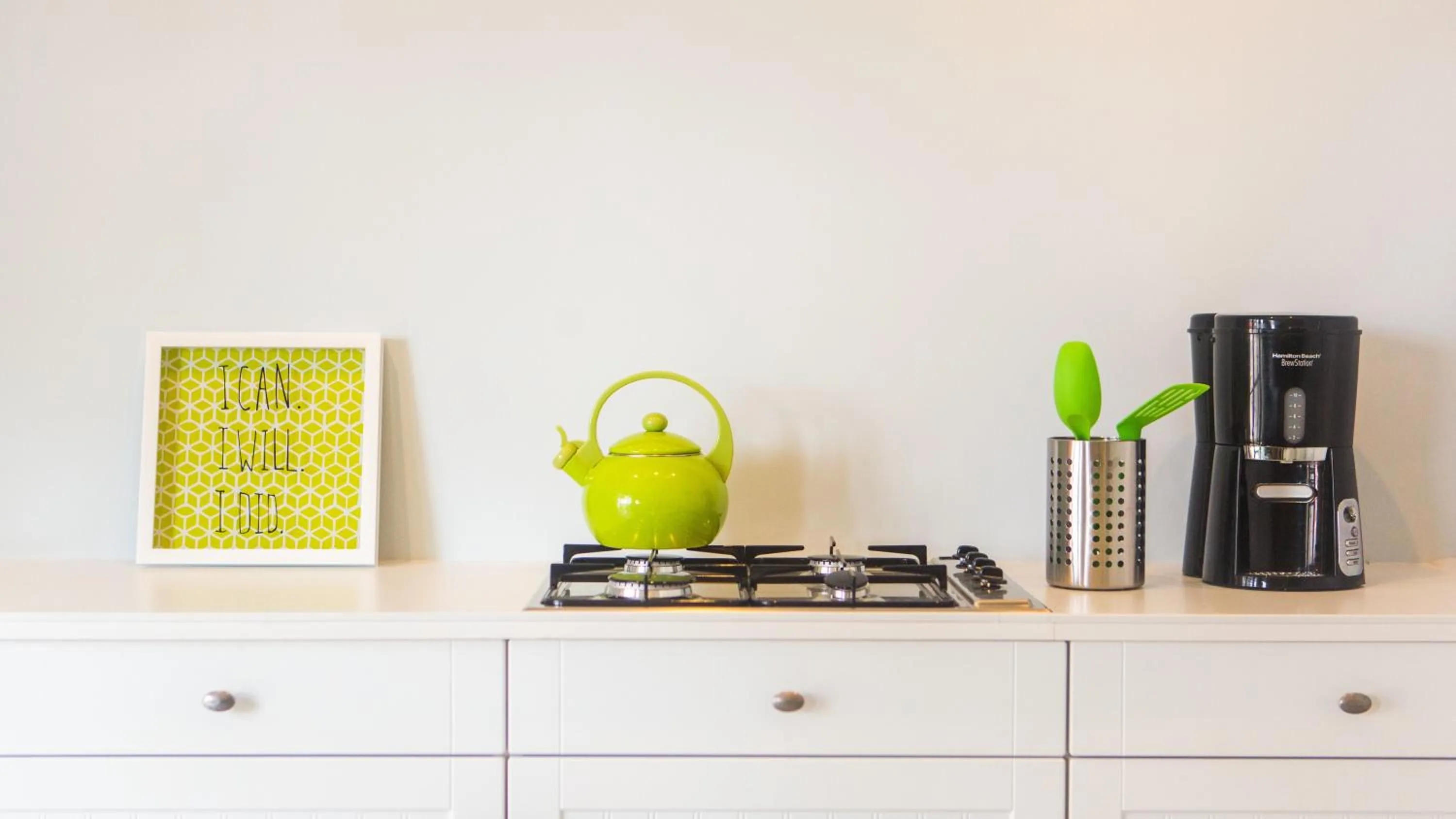 Coffee/tea facilities in Bubali Bliss Studios & Villas