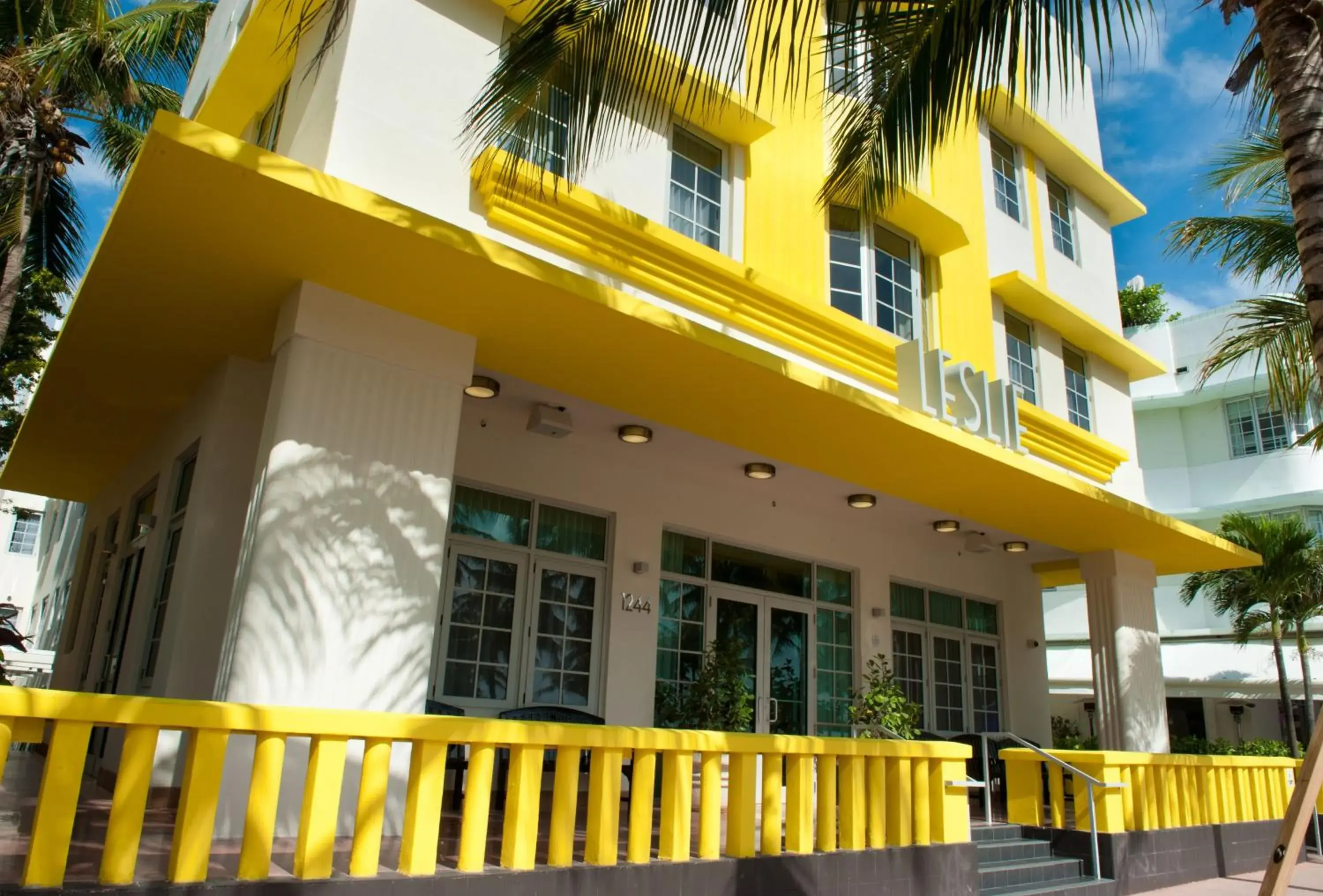 Property building in Leslie Hotel Ocean Drive Property building in Leslie Hotel Ocean Drive