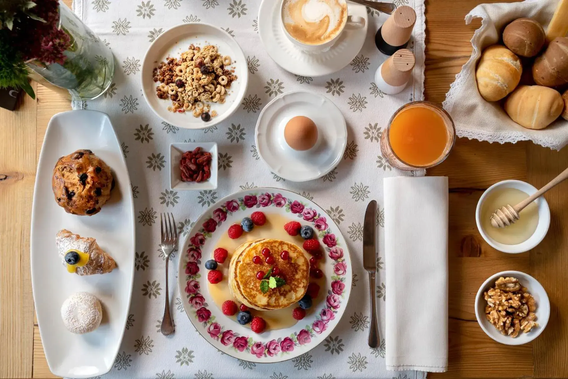 Breakfast in Hotel Baita Dei Pini Breakfast in Hotel Baita Dei Pini